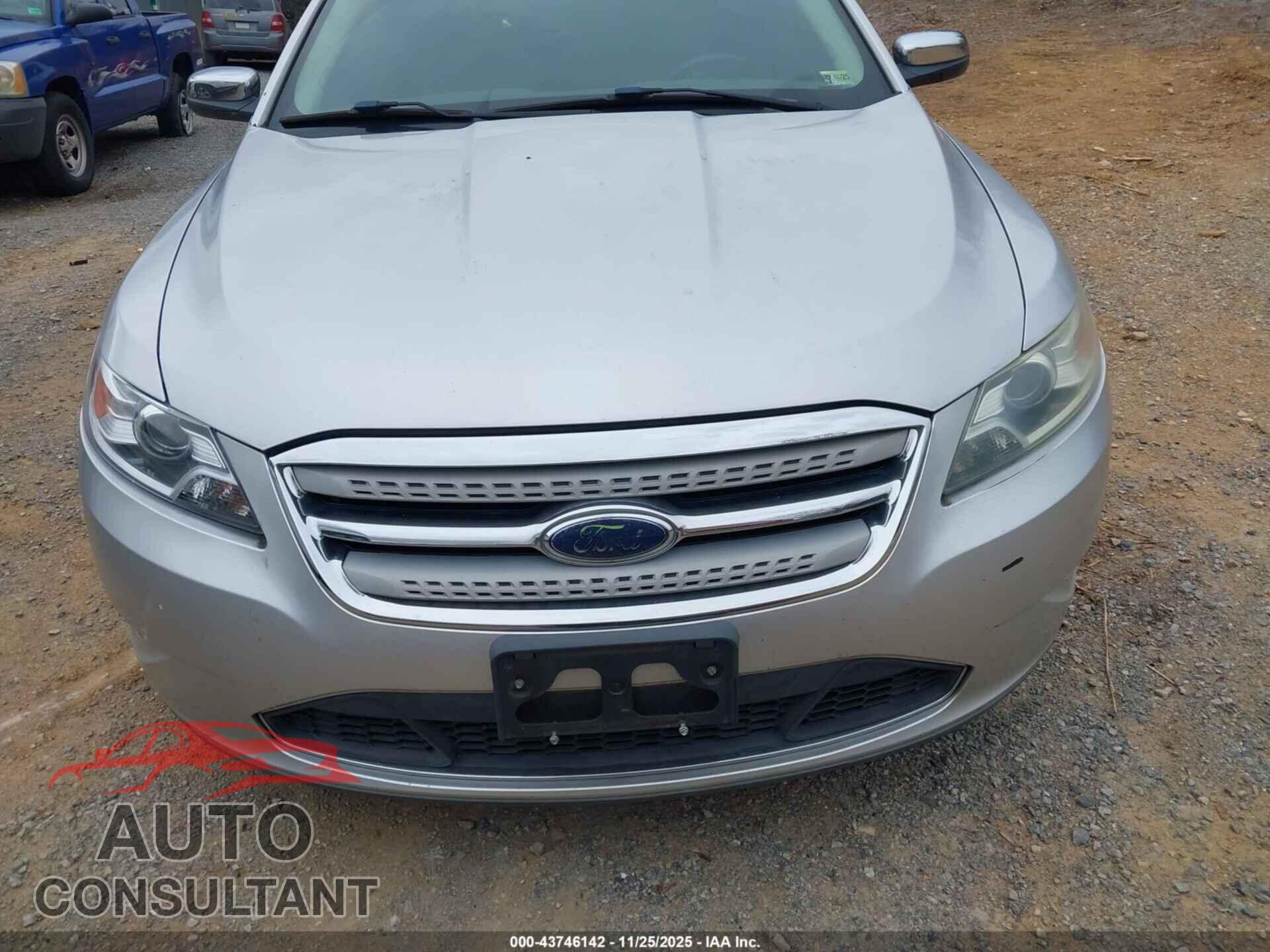 FORD TAURUS 2010 - 1FAHP2FW9AG144098