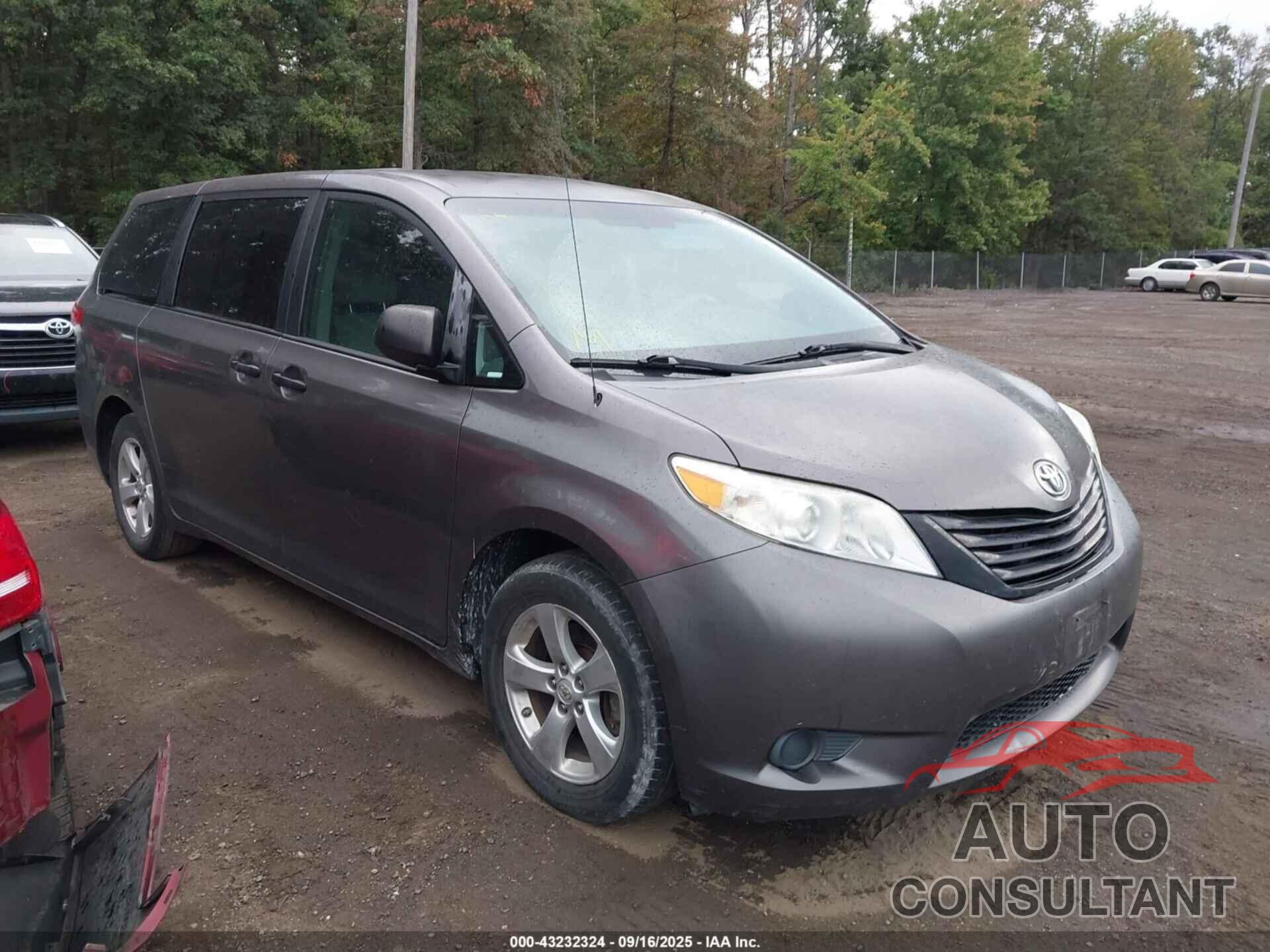 TOYOTA SIENNA 2012 - 5TDKA3DC8CS016671