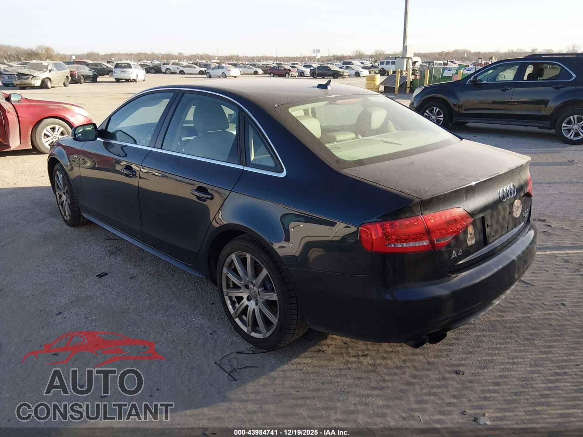 AUDI A4 2012 - WAUFFBFL5CA118837