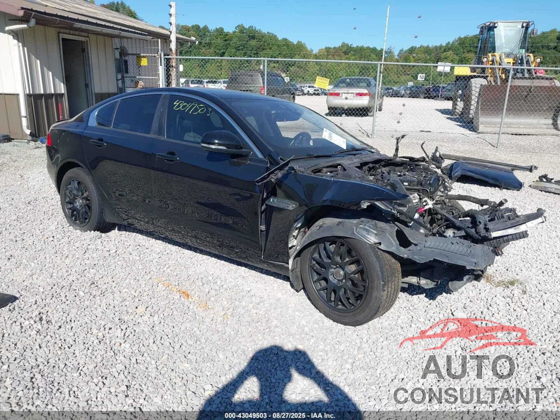 JAGUAR XE 2017 - SAJAR4BG3HA969505