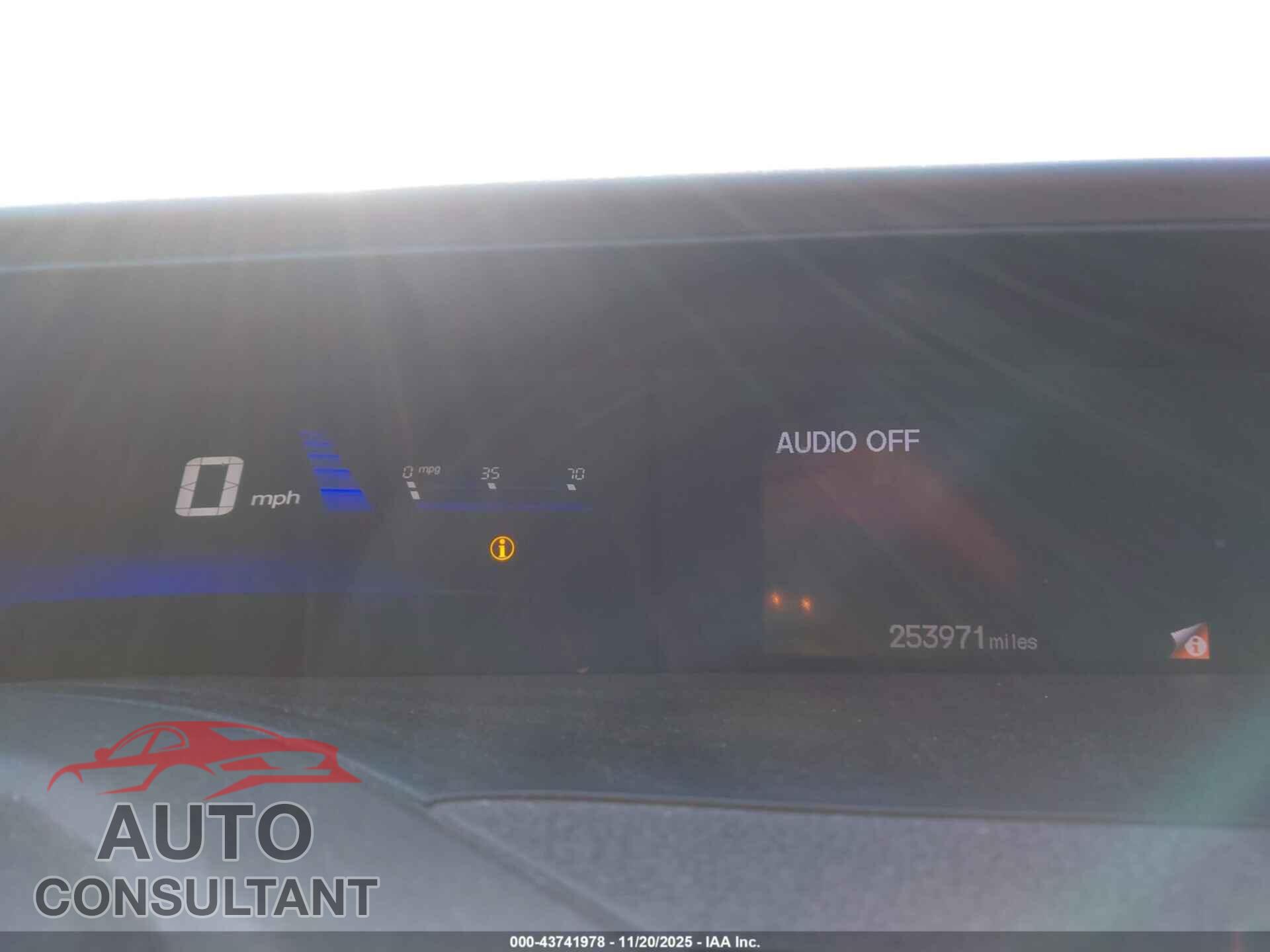 HONDA CIVIC 2012 - 2HGFB2F56CH603717