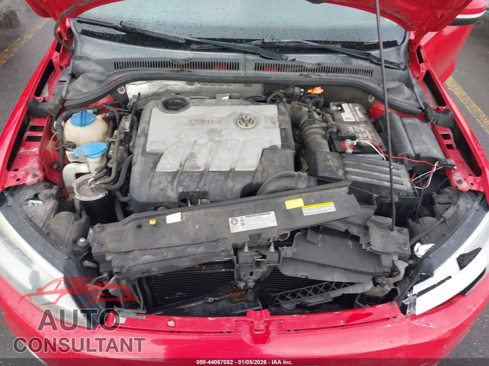 VOLKSWAGEN JETTA 2014 - 3VWLL7AJ4EM262030