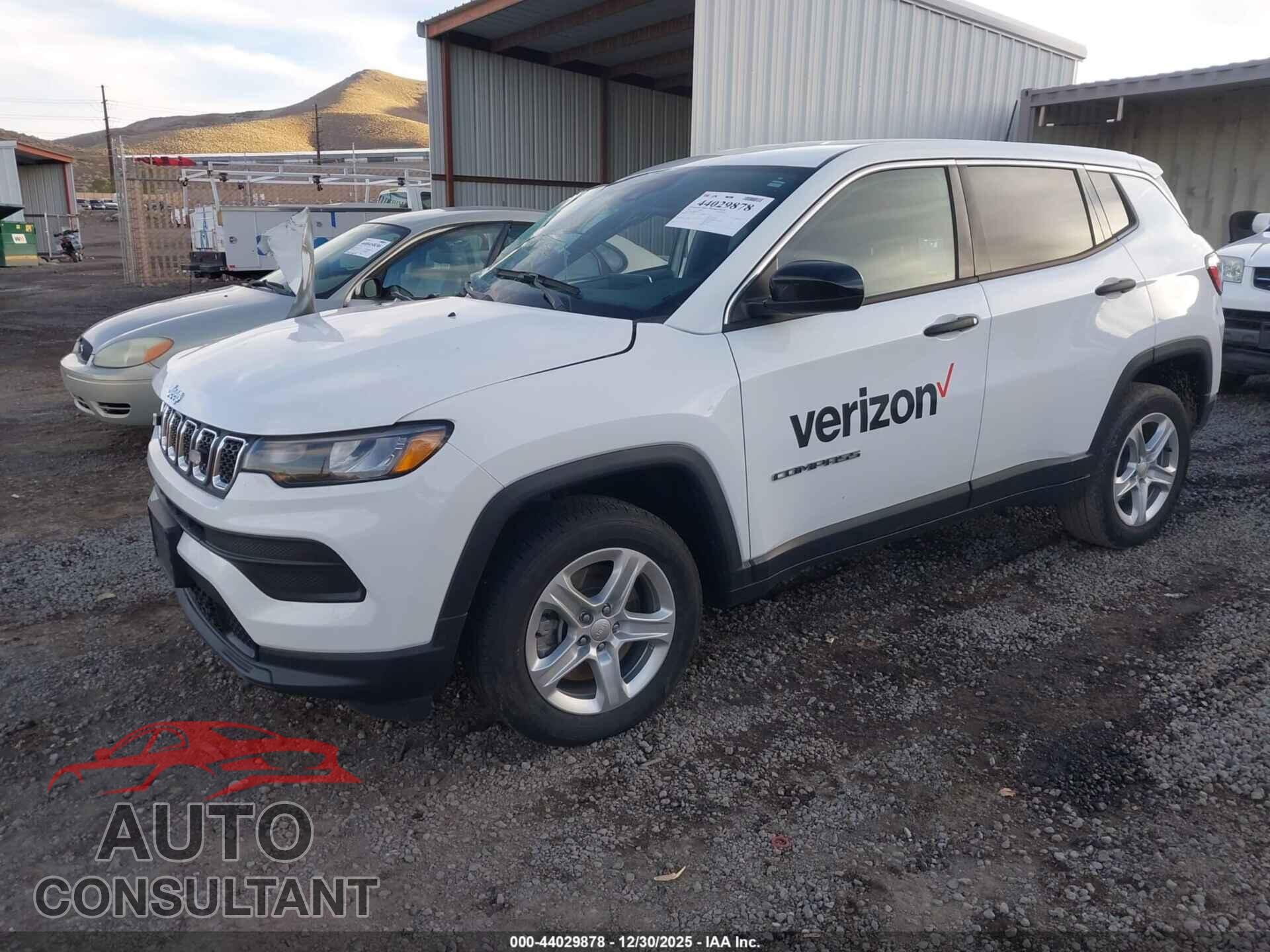 JEEP COMPASS 2023 - 3C4NJDAN8PT526152