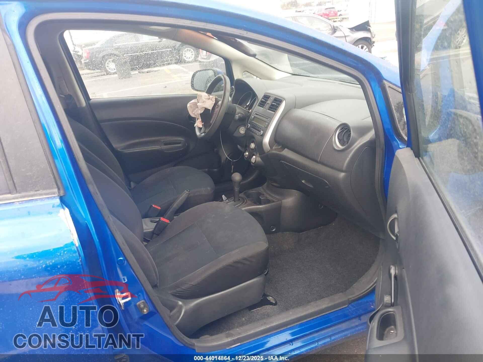 NISSAN VERSA NOTE 2014 - 3N1CE2CP8EL433405