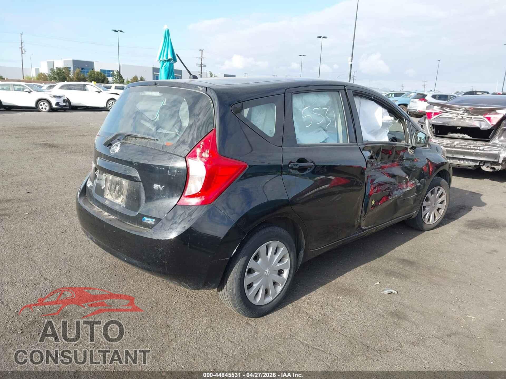 NISSAN VERSA NOTE 2015 - 3N1CE2CP4FL437310