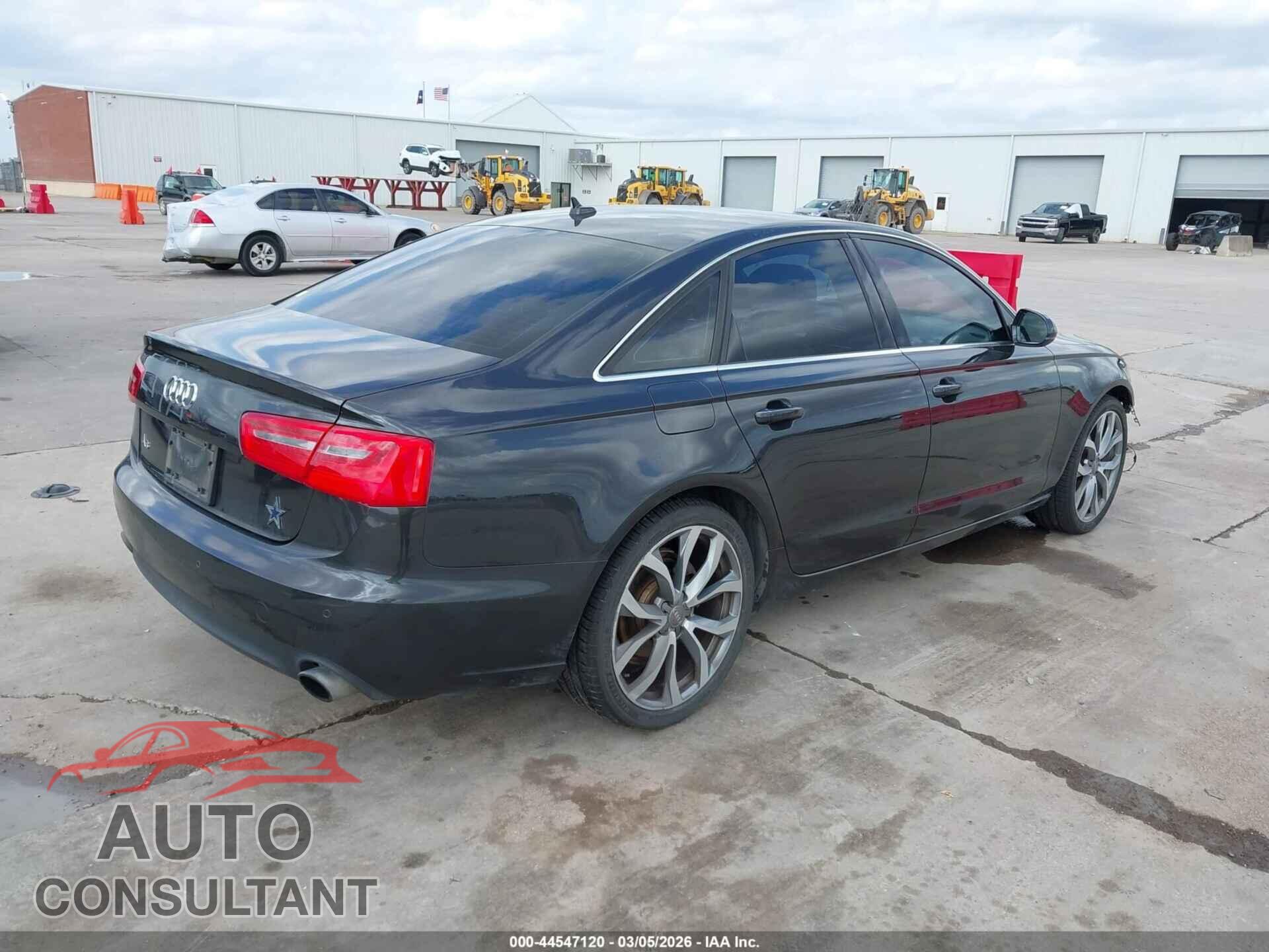 AUDI A6 2013 - WAUDFAFC4DN128920