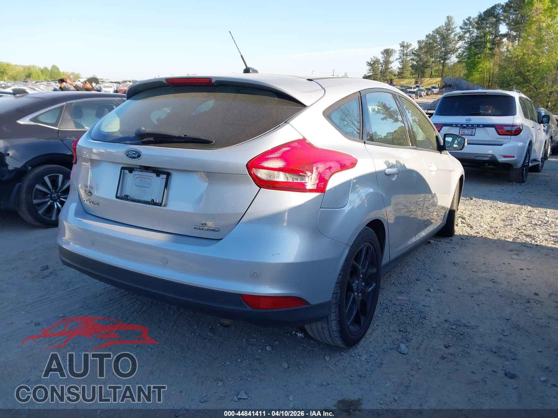 FORD FOCUS 2016 - 1FADP3K29GL299533