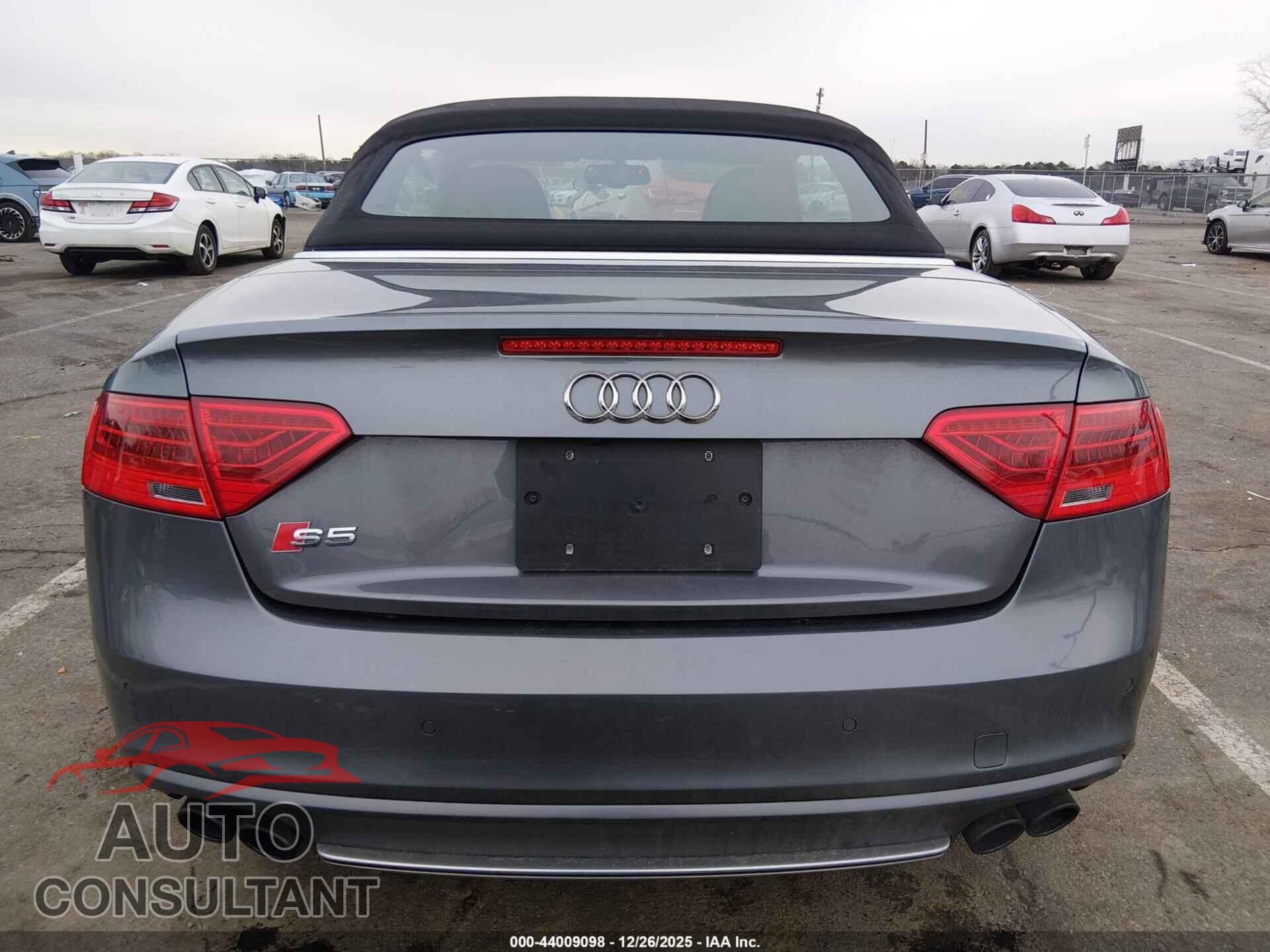 AUDI S5 2014 - WAUCGAFHXEN012840