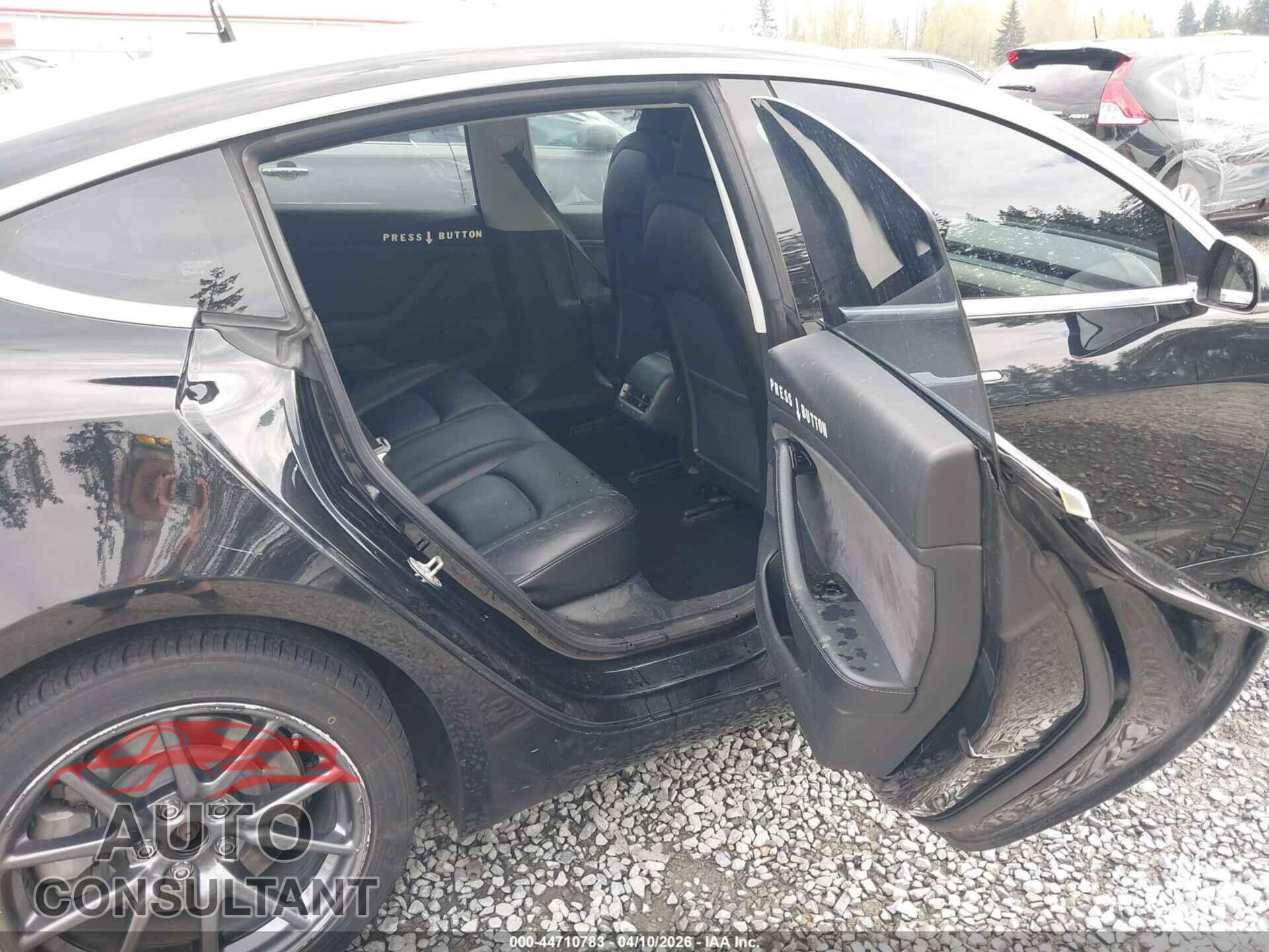 TESLA MODEL 3 2018 - 5YJ3E1EA2JF109049