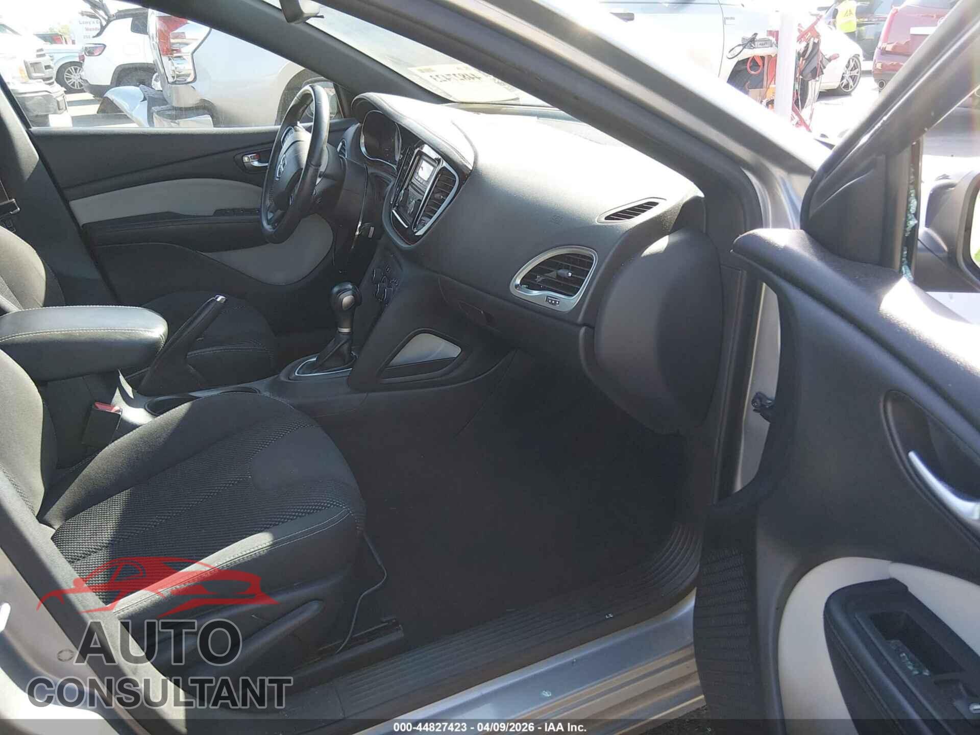DODGE DART 2015 - 1C3CDFBB0FD275750