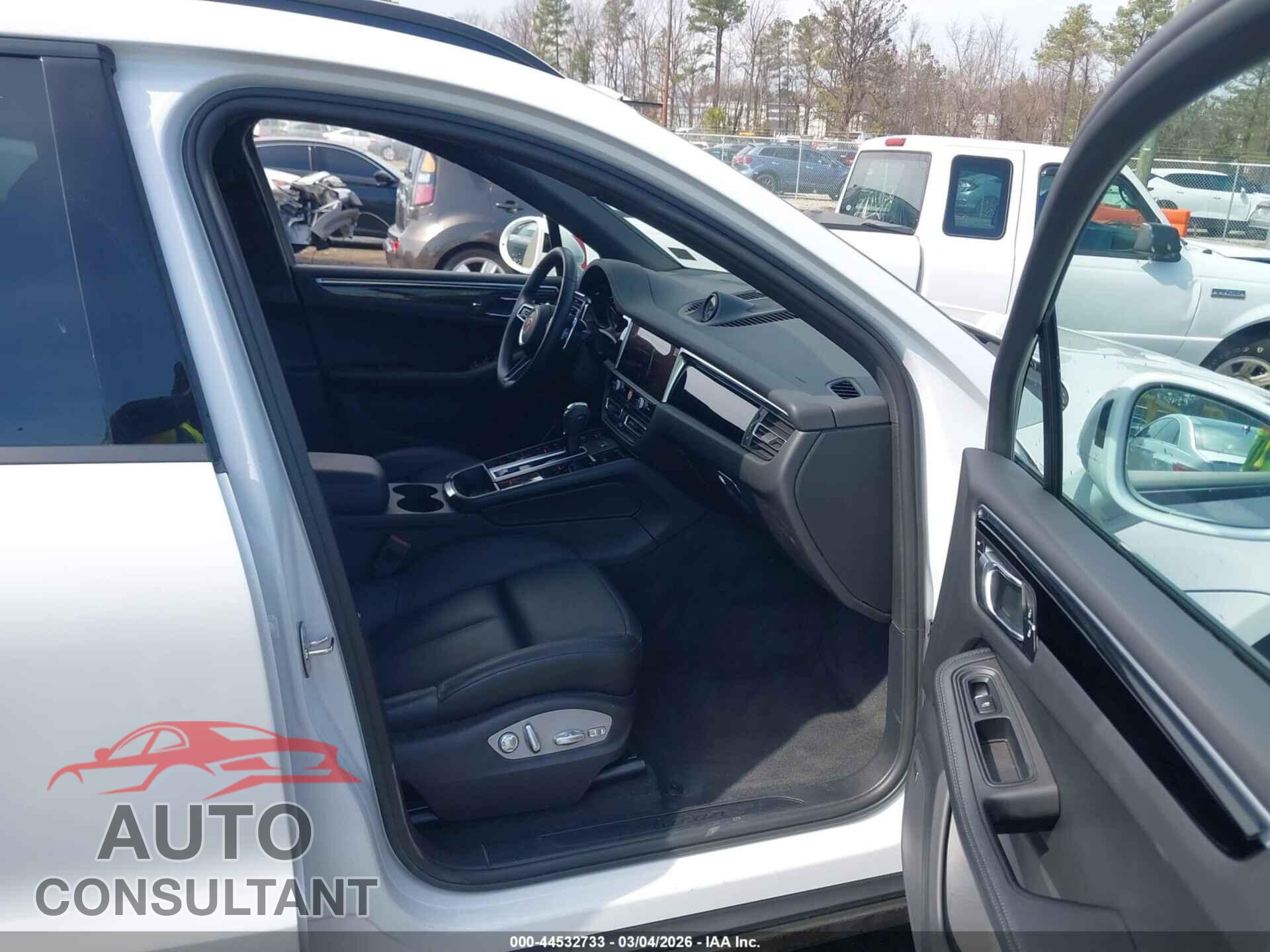 PORSCHE MACAN 2022 - WP1AA2A58NLB04263