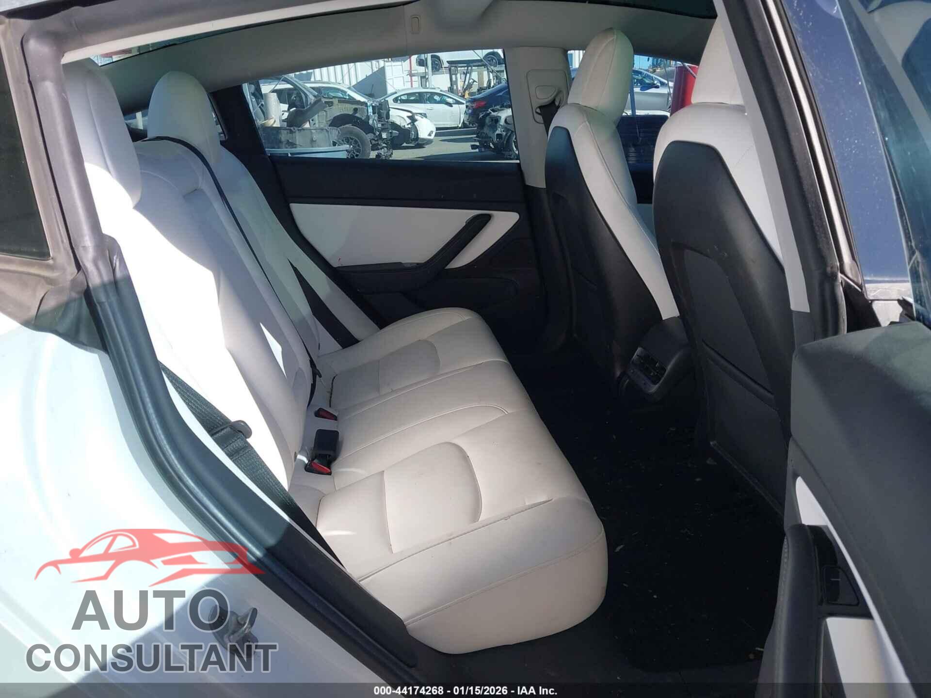 TESLA MODEL 3 2019 - 5YJ3E1EA9KF509210