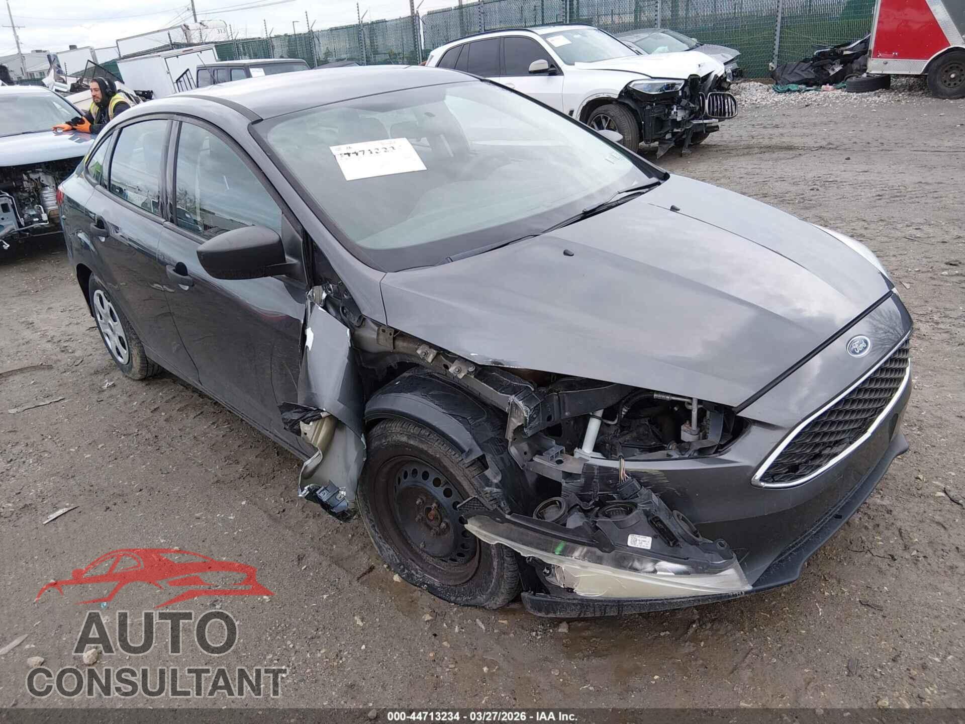 FORD FOCUS 2017 - 1FADP3E25HL218315