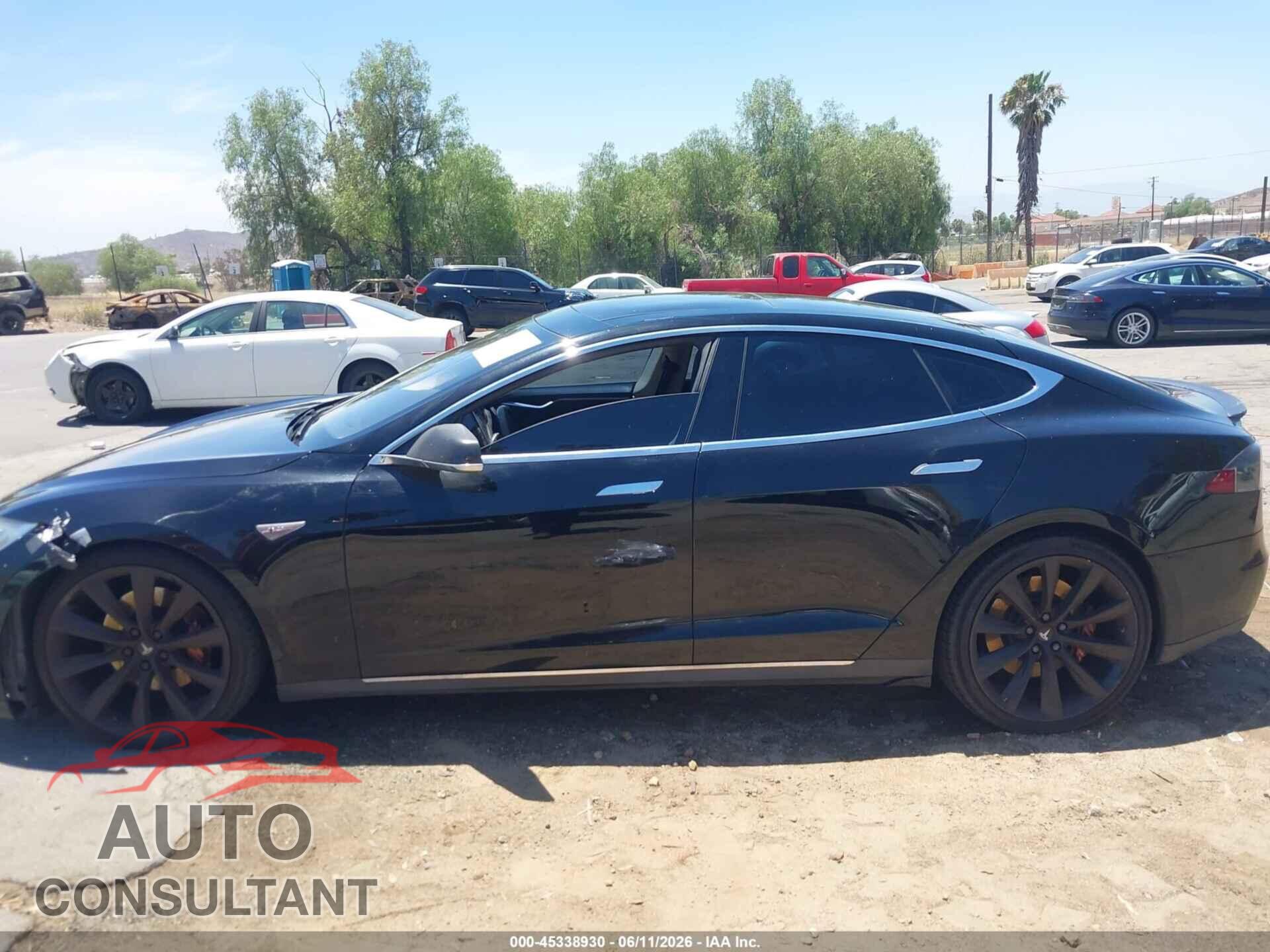 TESLA MODEL S 2012 - 5YJSA1DP6CFS00082