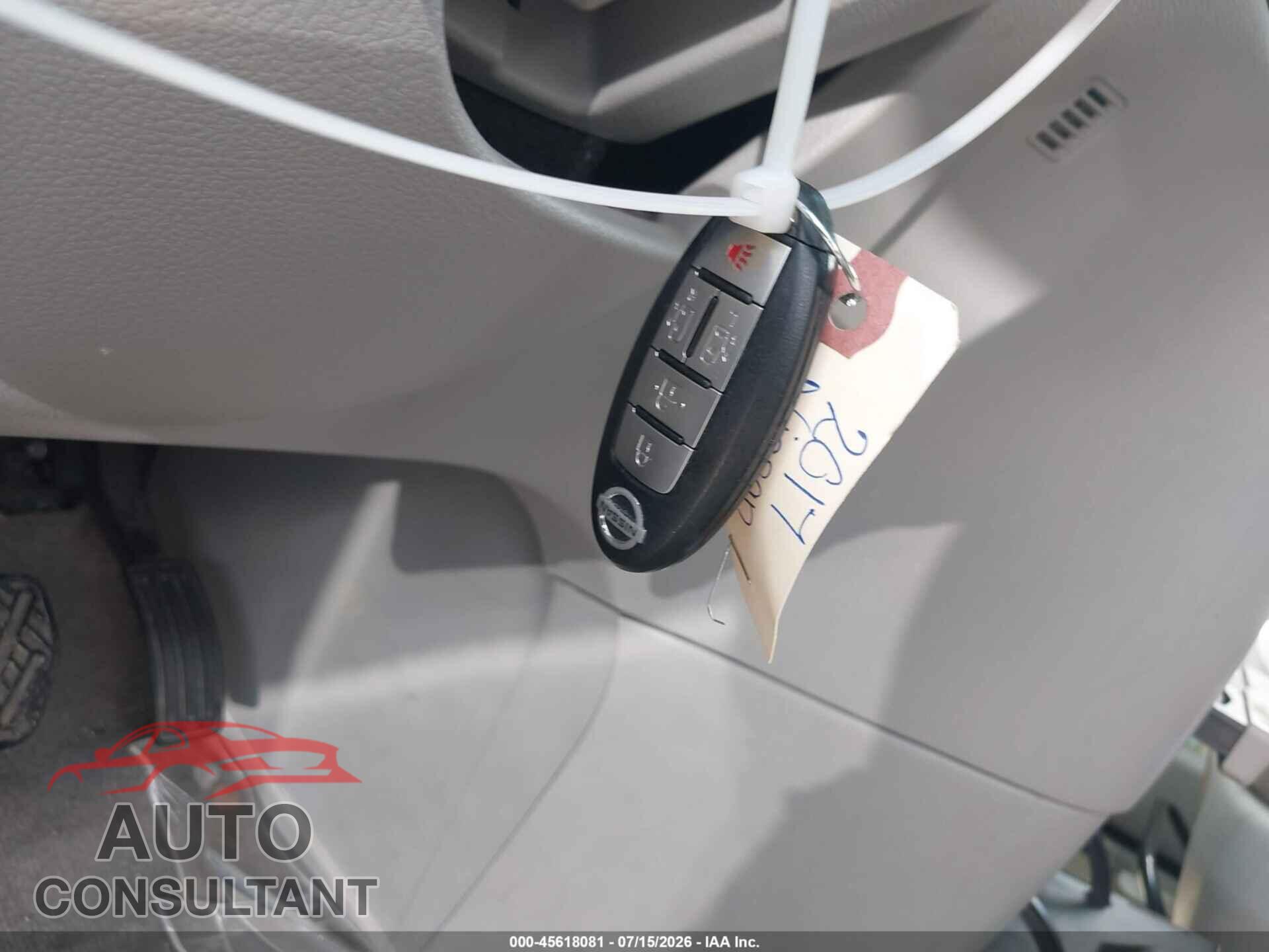 NISSAN QUEST 2017 - JN8AE2KP8H9165303