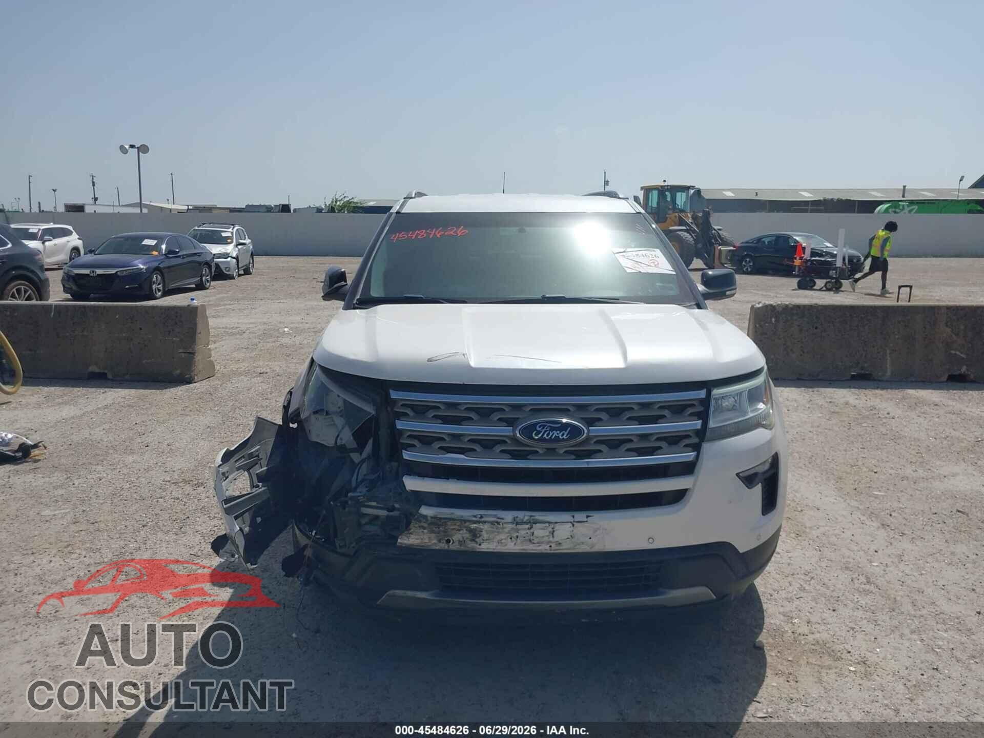 FORD EXPLORER 2018 - 1FM5K7D86JGB55312
