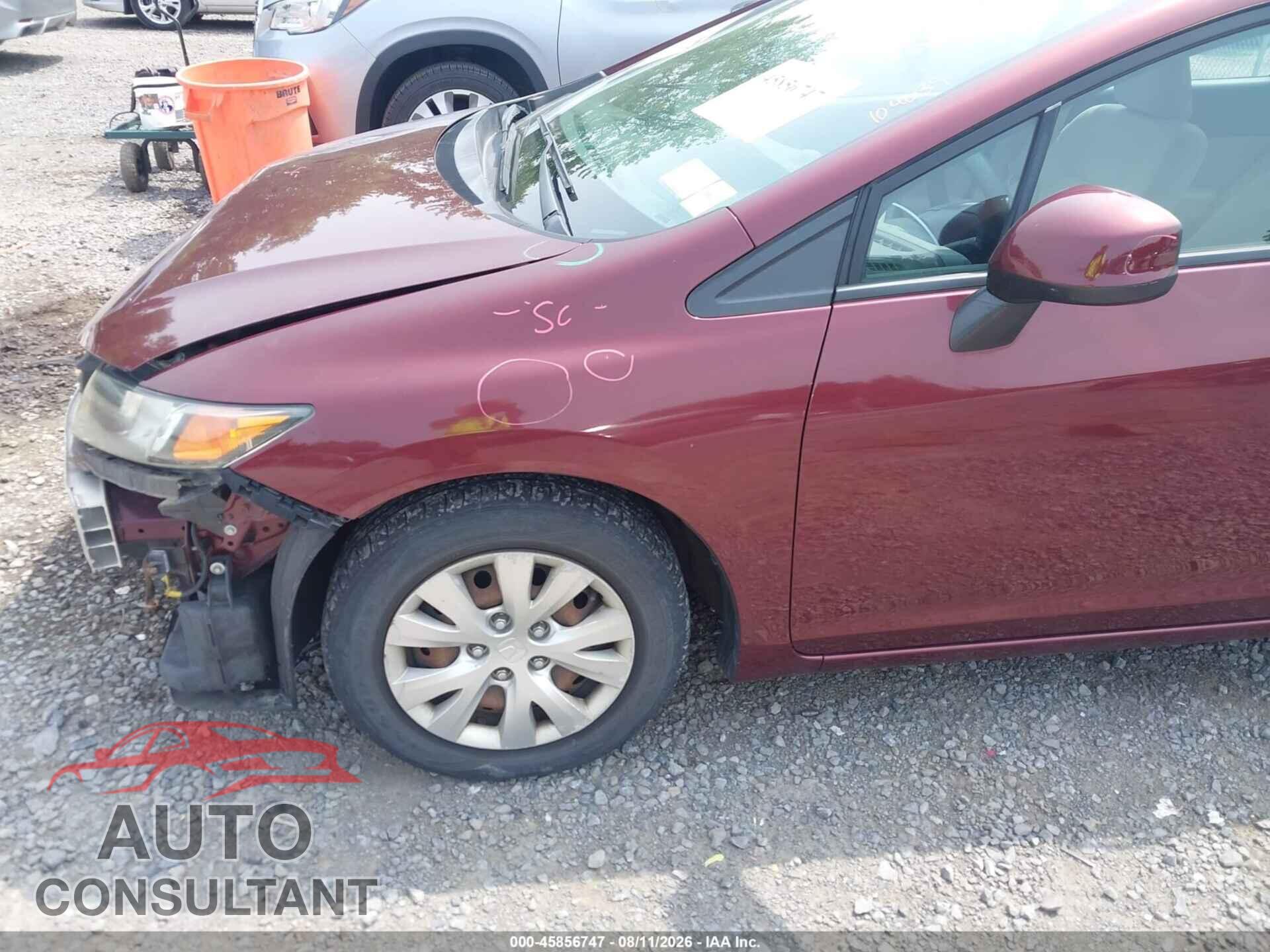 HONDA CIVIC 2012 - 2HGFB2F57CH573255
