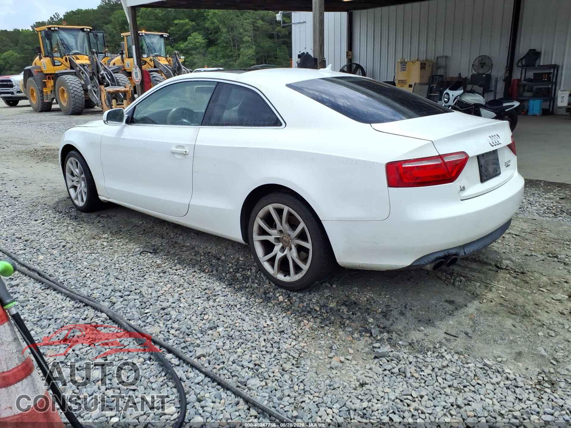 AUDI A5 2011 - WAUCFAFR2BA038055