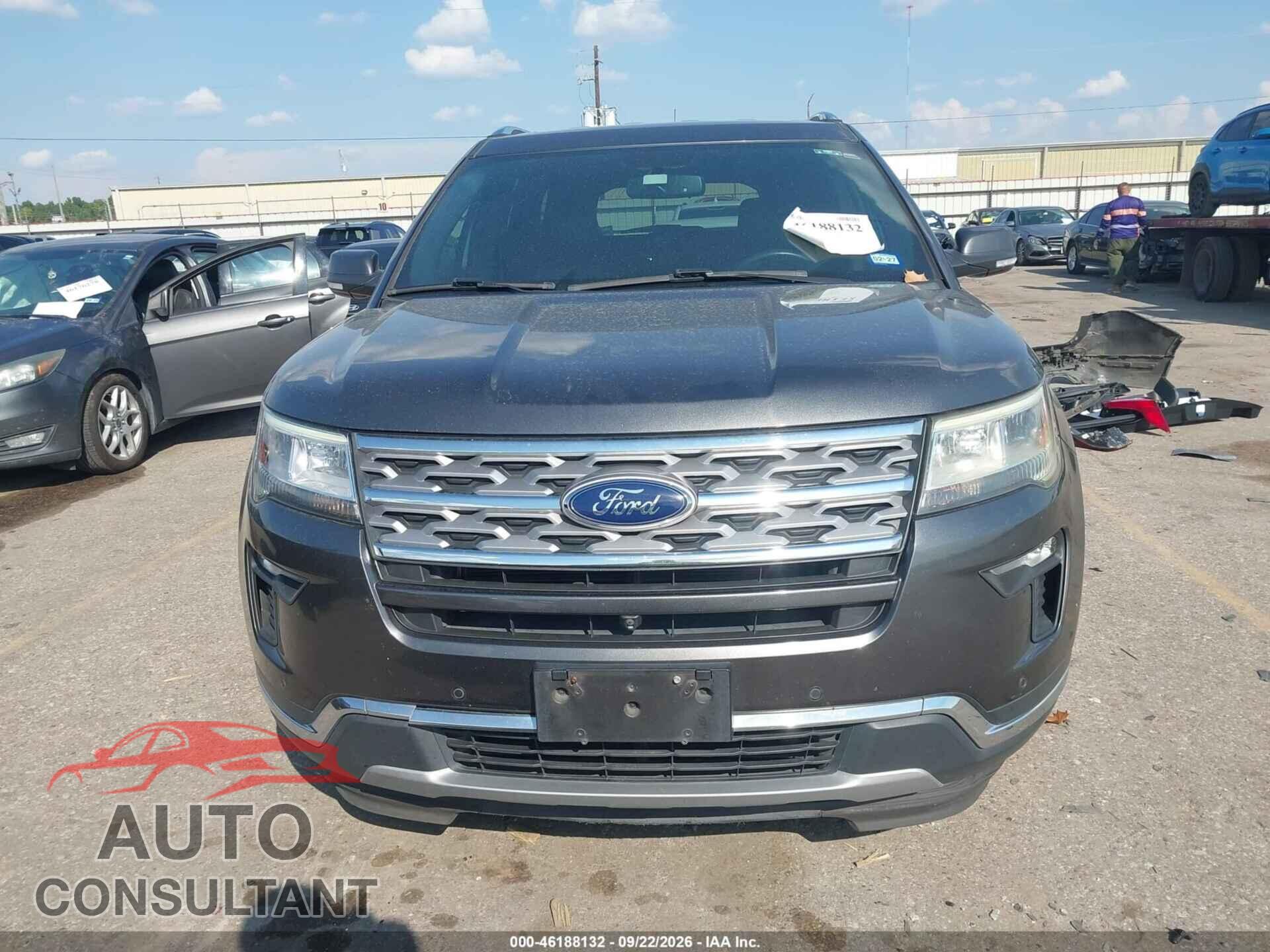 FORD EXPLORER 2018 - 1FM5K7F80JGB30127