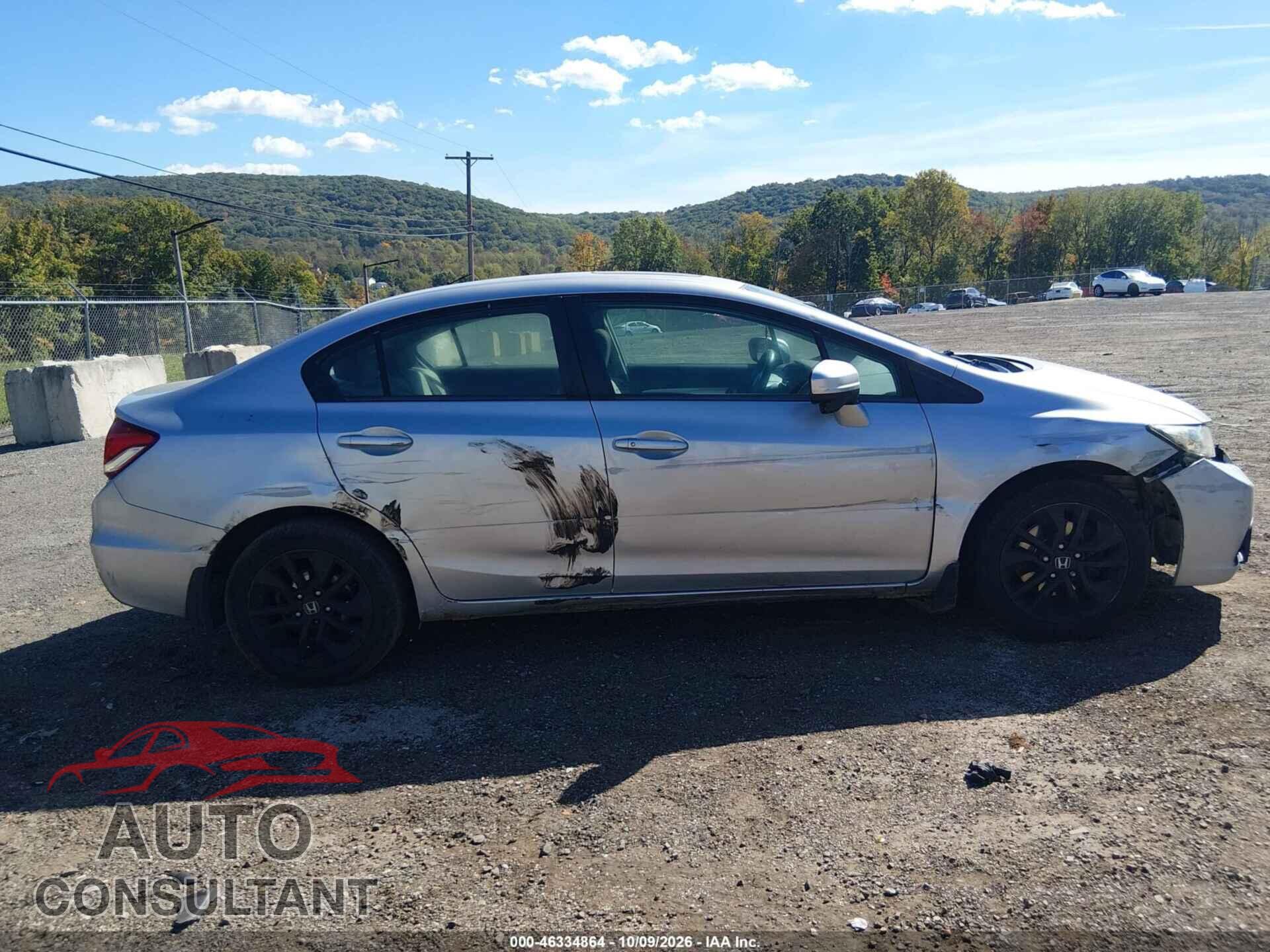 HONDA CIVIC 2015 - 19XFB2F8XFE010712
