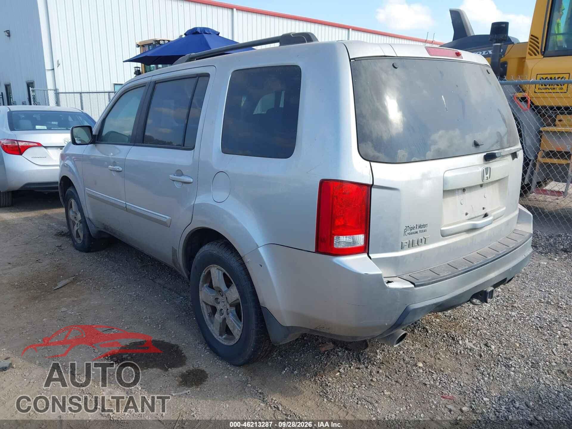 HONDA PILOT 2011 - 5FNYF3H55BB047113
