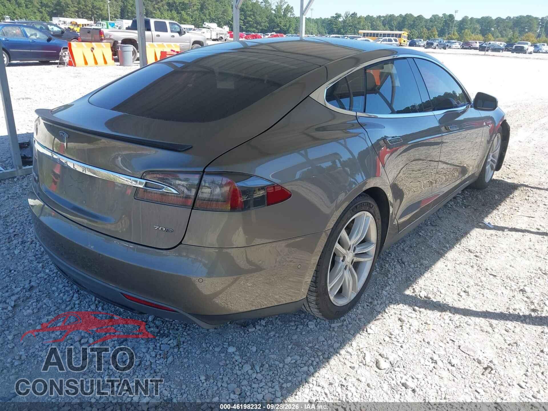 TESLA MODEL S 2015 - 5YJSA1S25FF095885