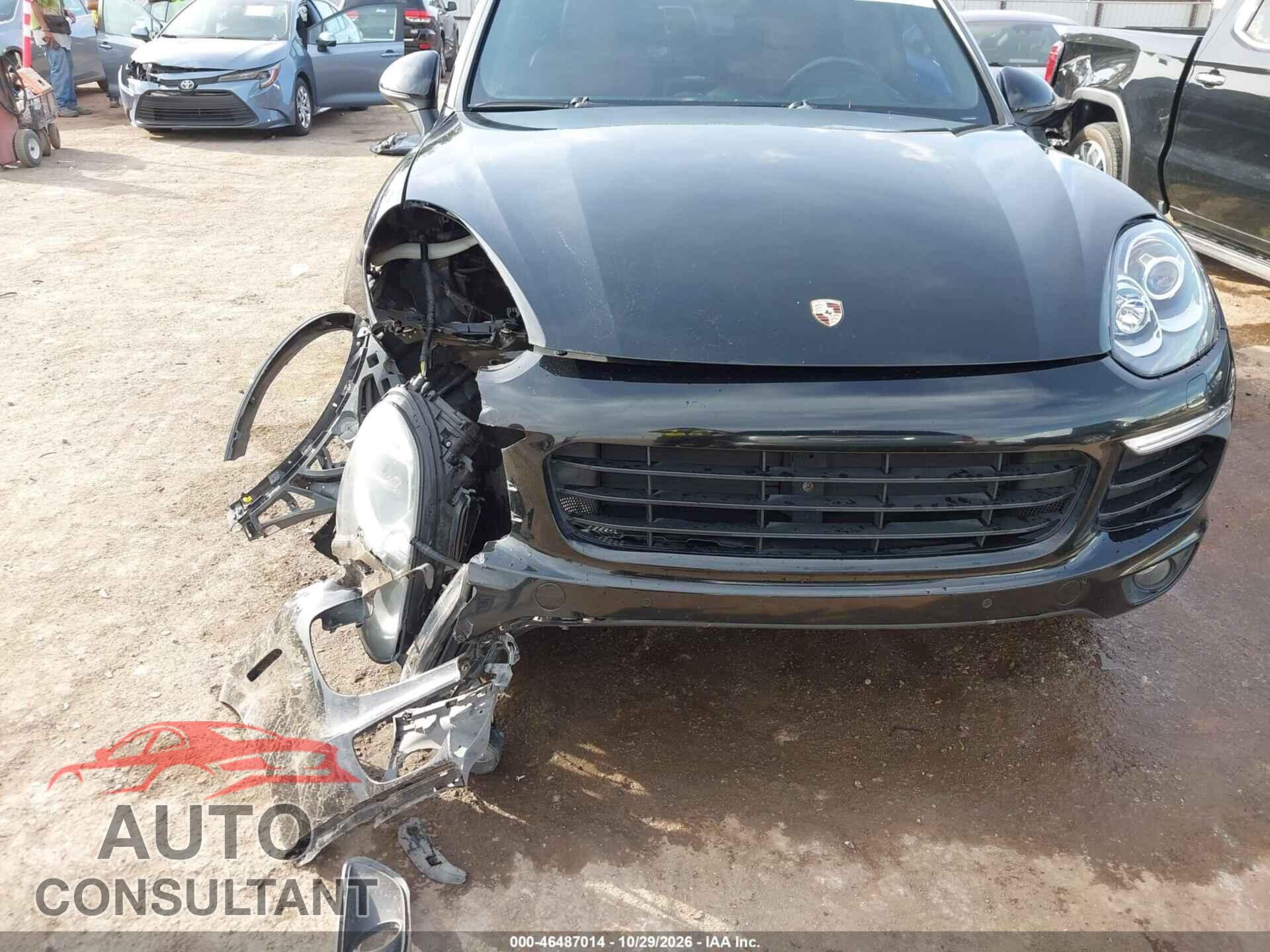 PORSCHE CAYENNE 2018 - WP1AA2A21JKA05290