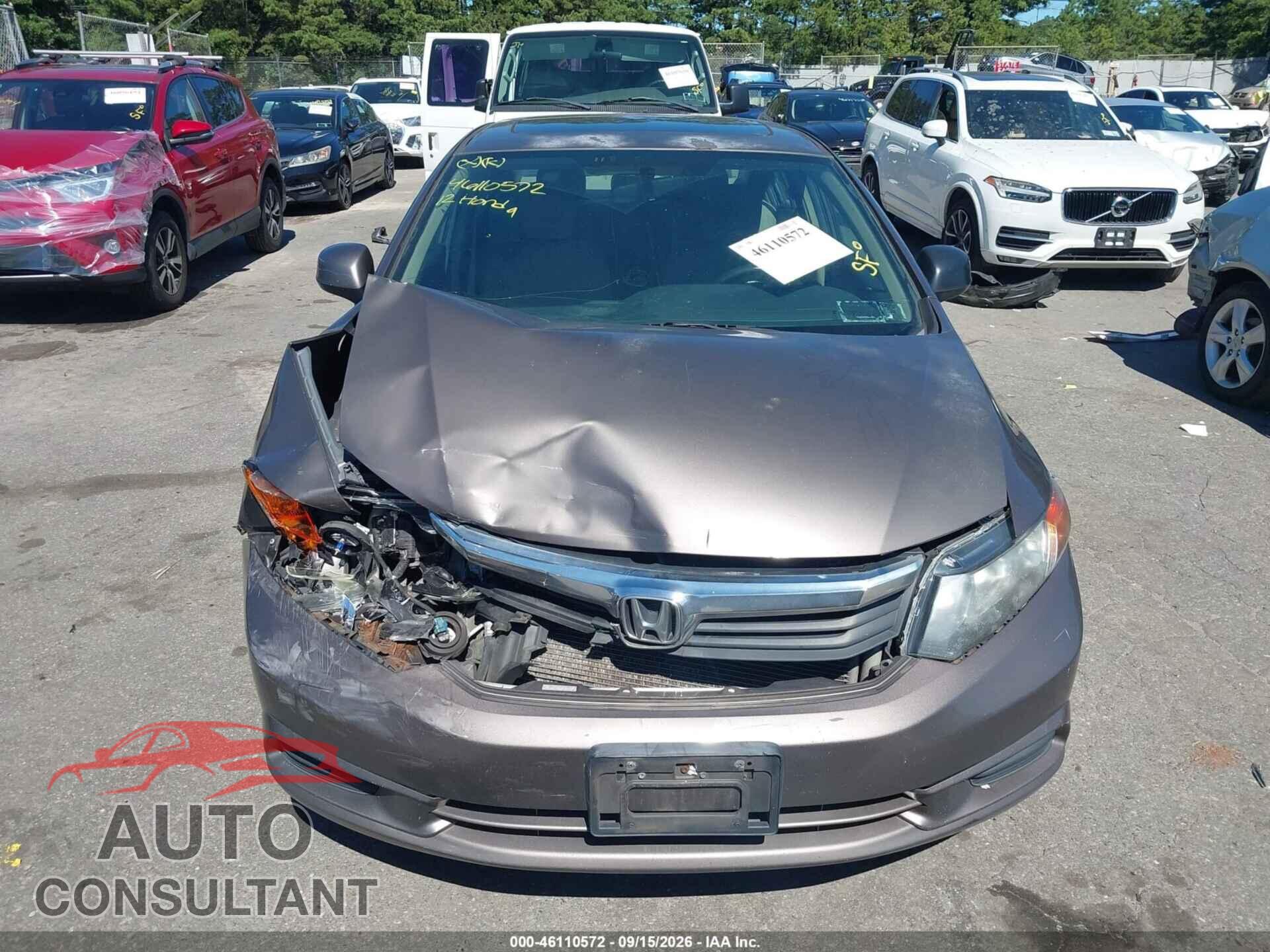 HONDA CIVIC 2012 - 2HGFB2F80CH521069