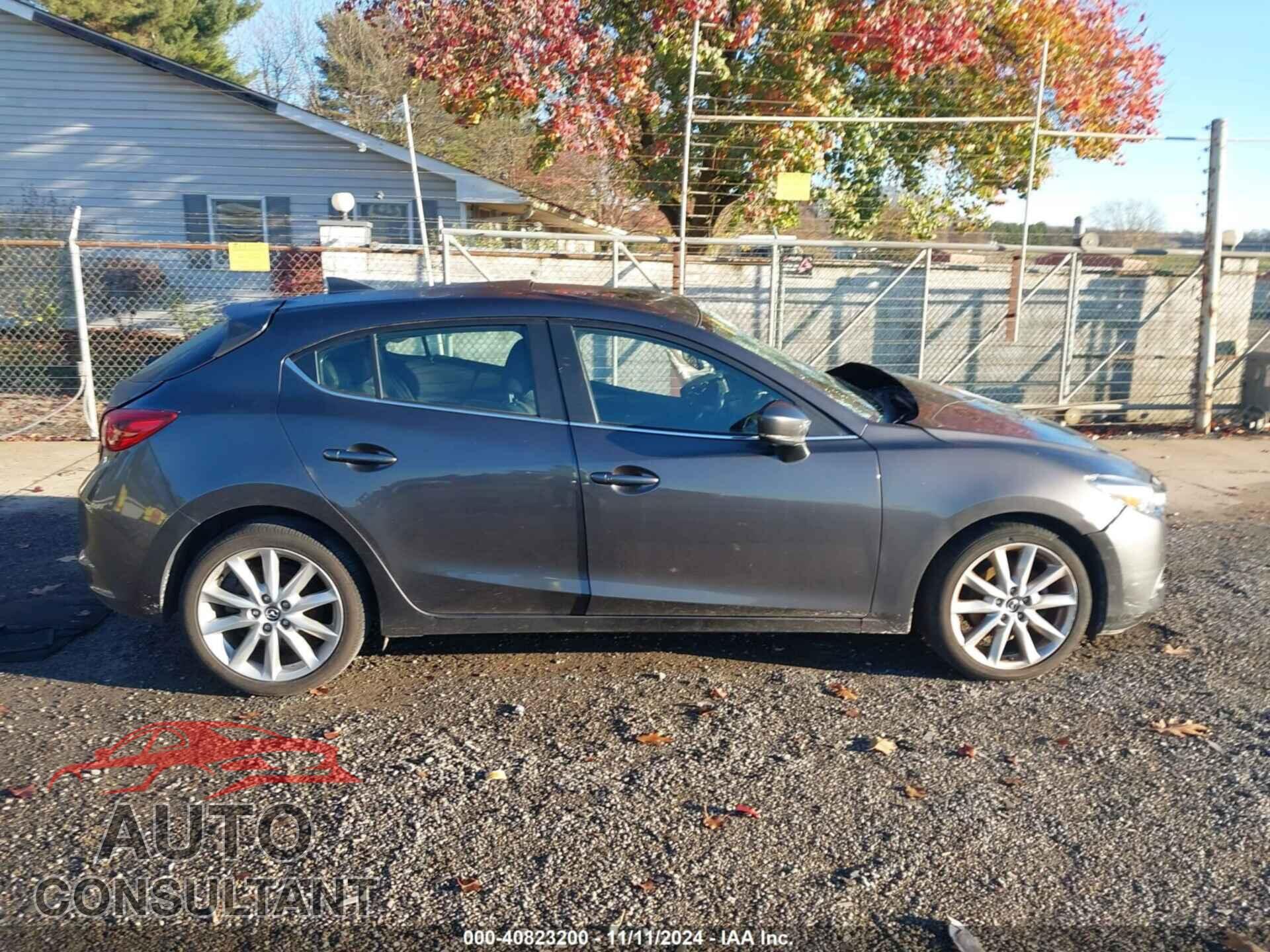 MAZDA MAZDA3 2017 - 3MZBN1M31HM149642