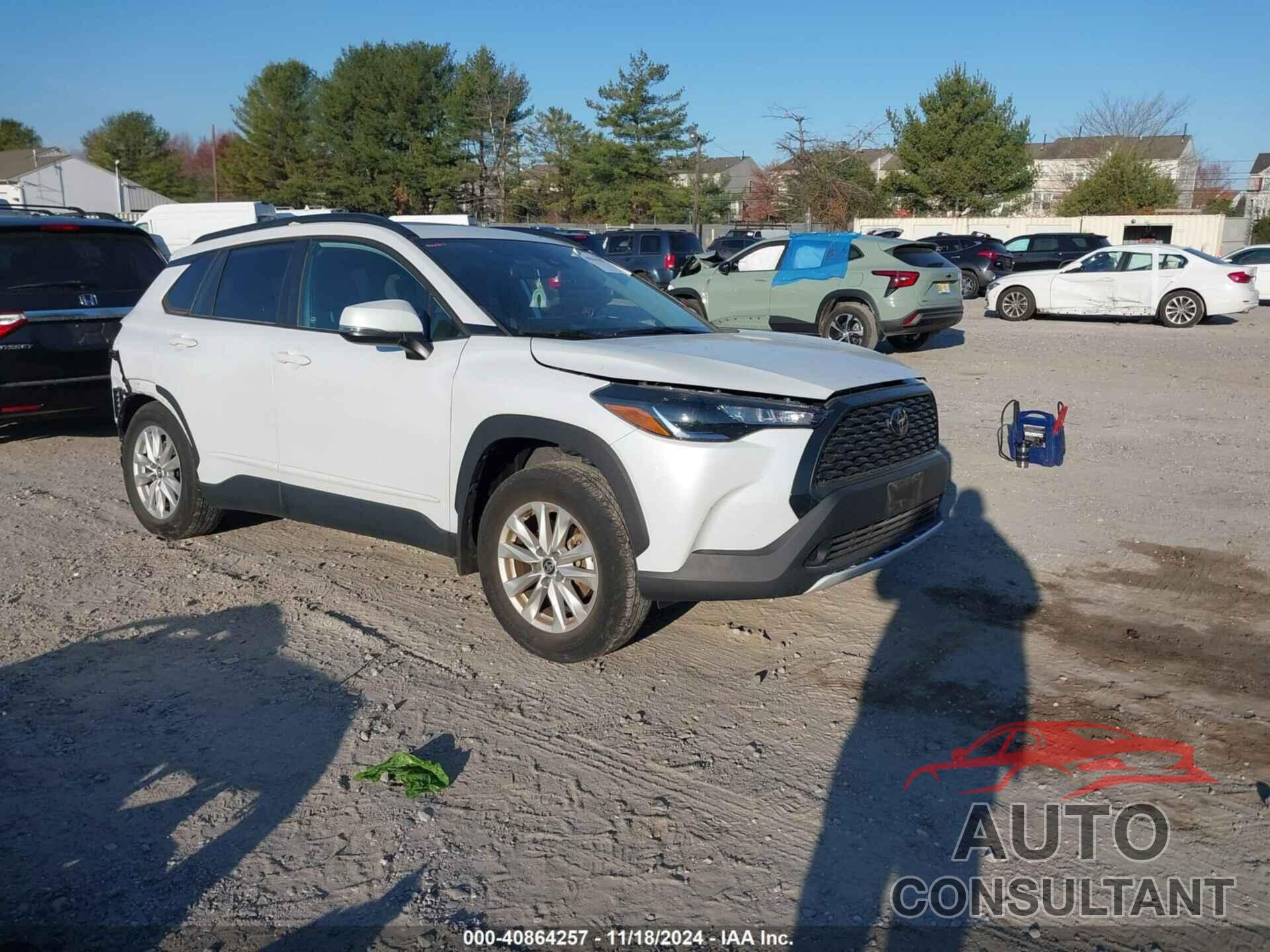 TOYOTA COROLLA CROSS 2022 - 7MUBAABG0NV011497