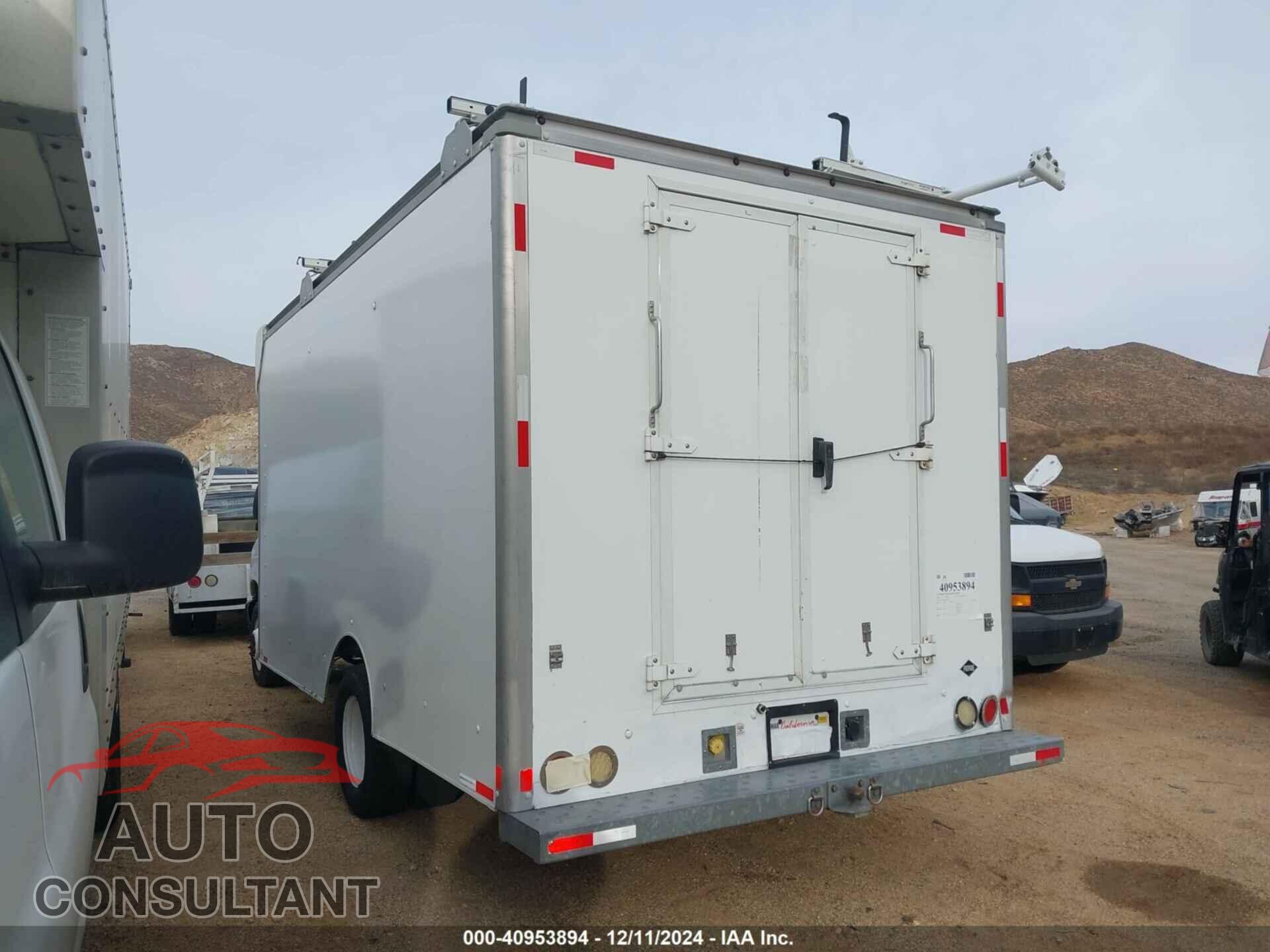 FORD E-450 CUTAWAY 2015 - 1FDXE4FS2FDA20103