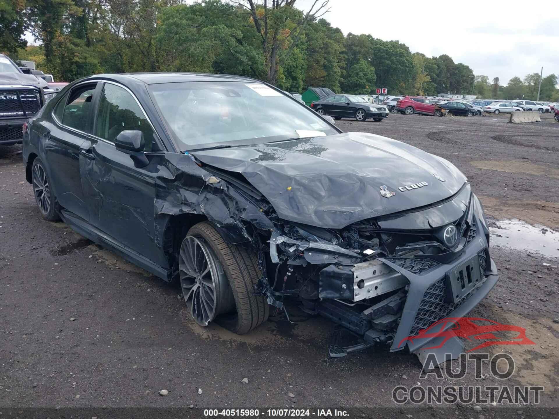 TOYOTA CAMRY 2018 - JTNB11HK1J3005415