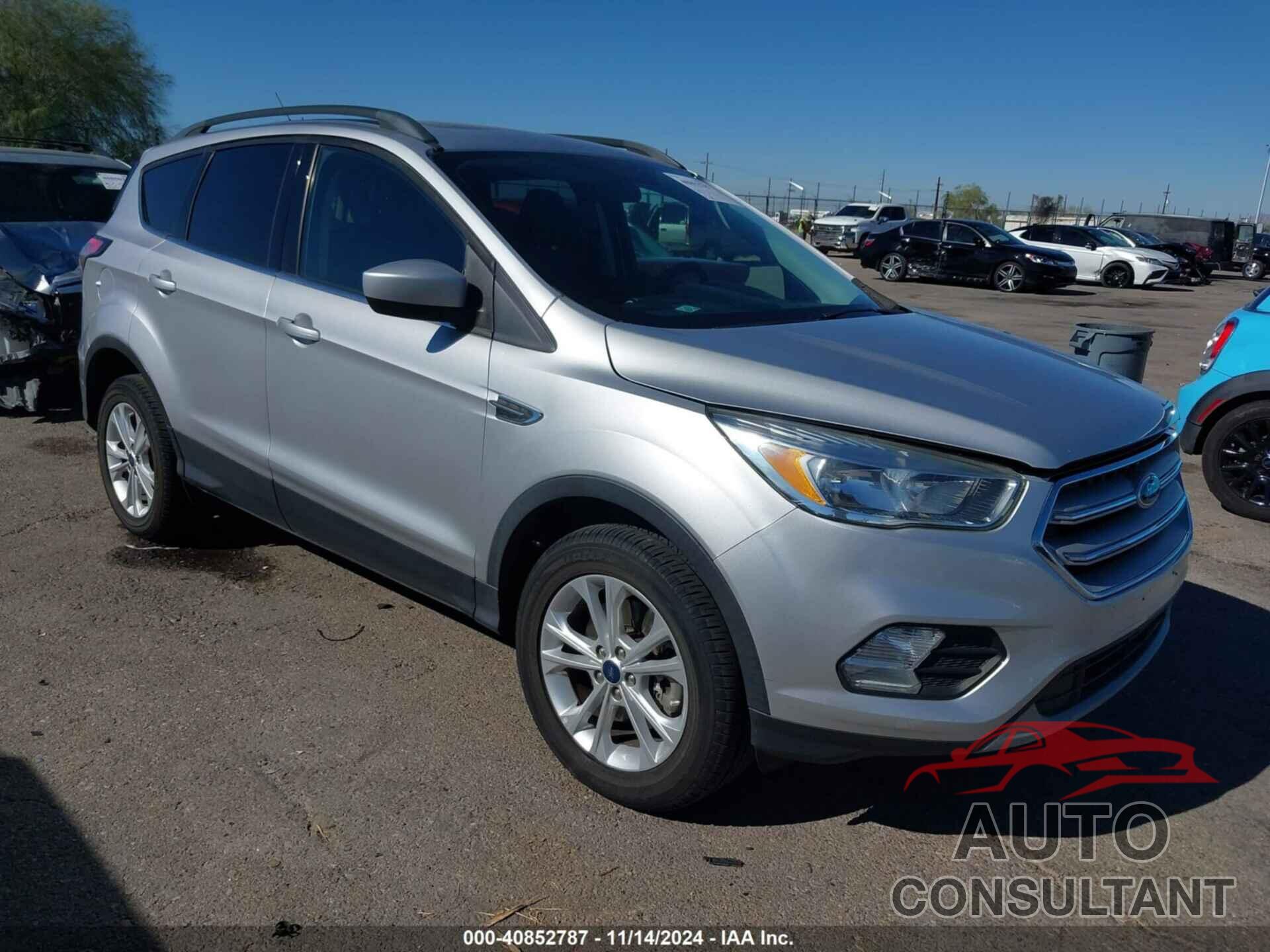 FORD ESCAPE 2018 - 1FMCU9GD4JUB15737