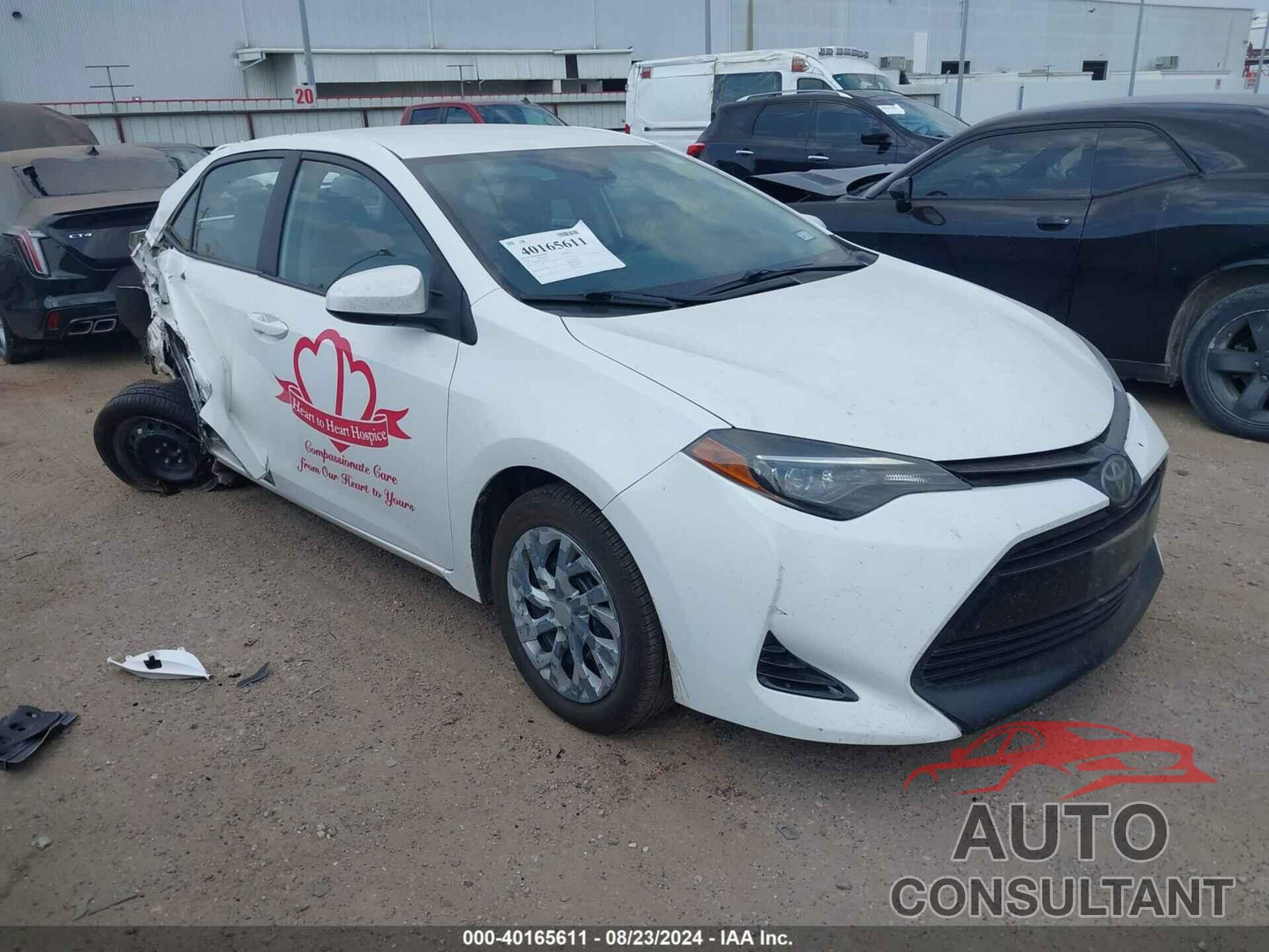 TOYOTA COROLLA 2018 - 5YFBURHE1JP821343