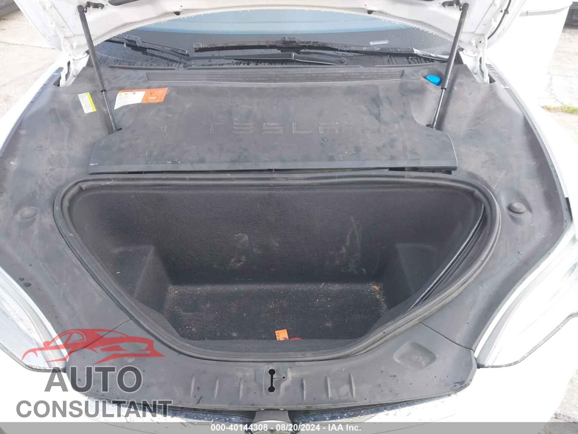 TESLA MODEL S 2016 - 5YJSA1E14GF150427