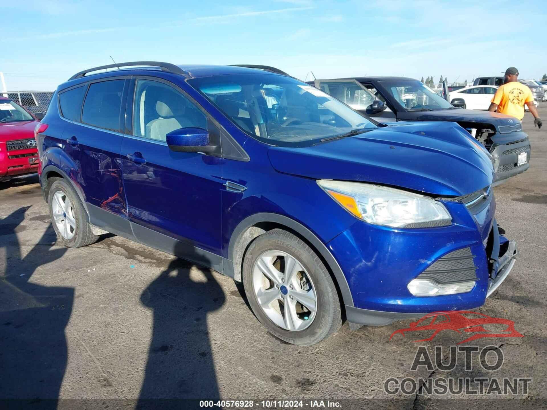 FORD ESCAPE 2015 - 1FMCU9G90FUC27003