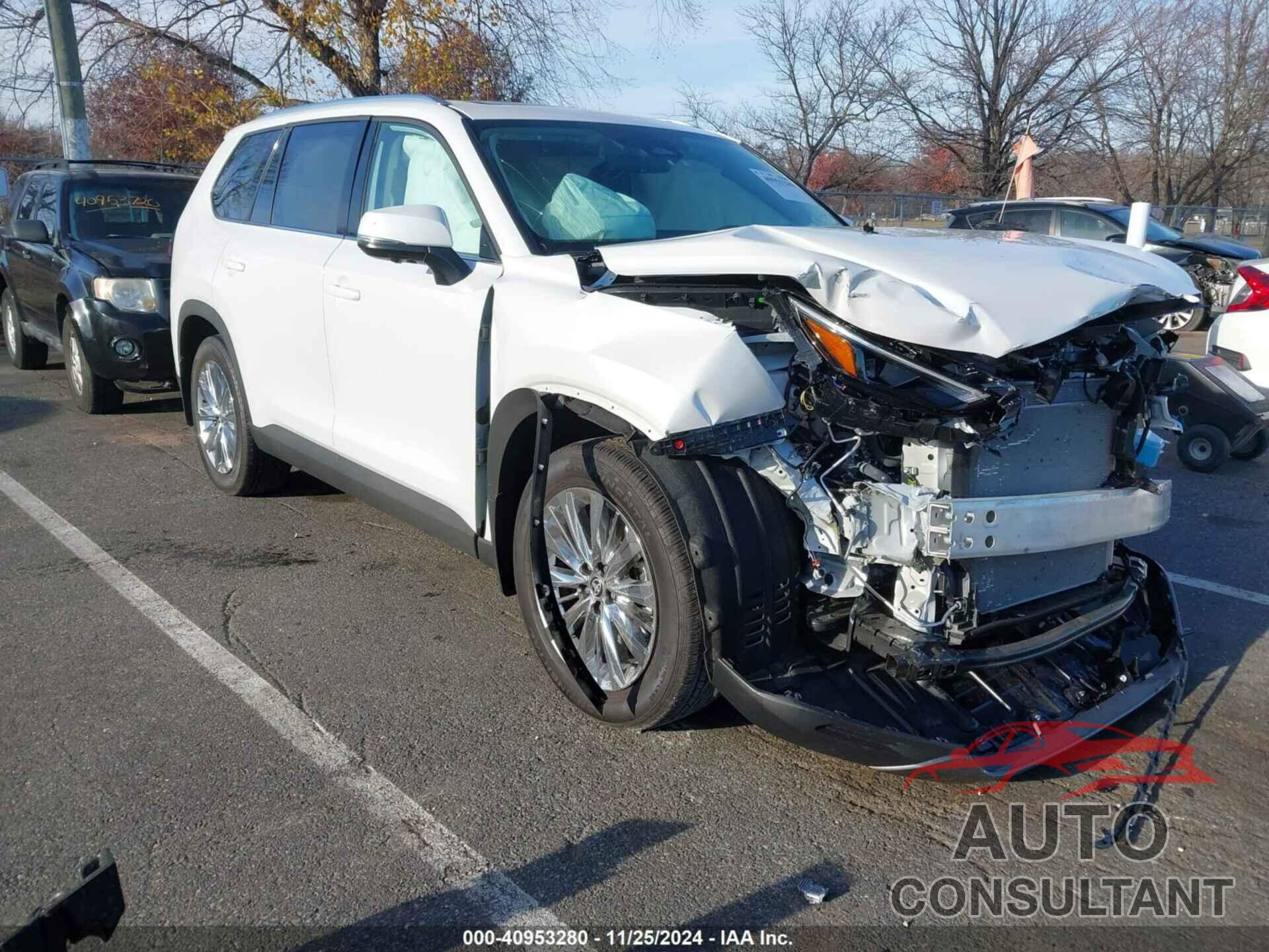 TOYOTA GRAND HIGHLANDER 2024 - 5TDAAAB56RS042800