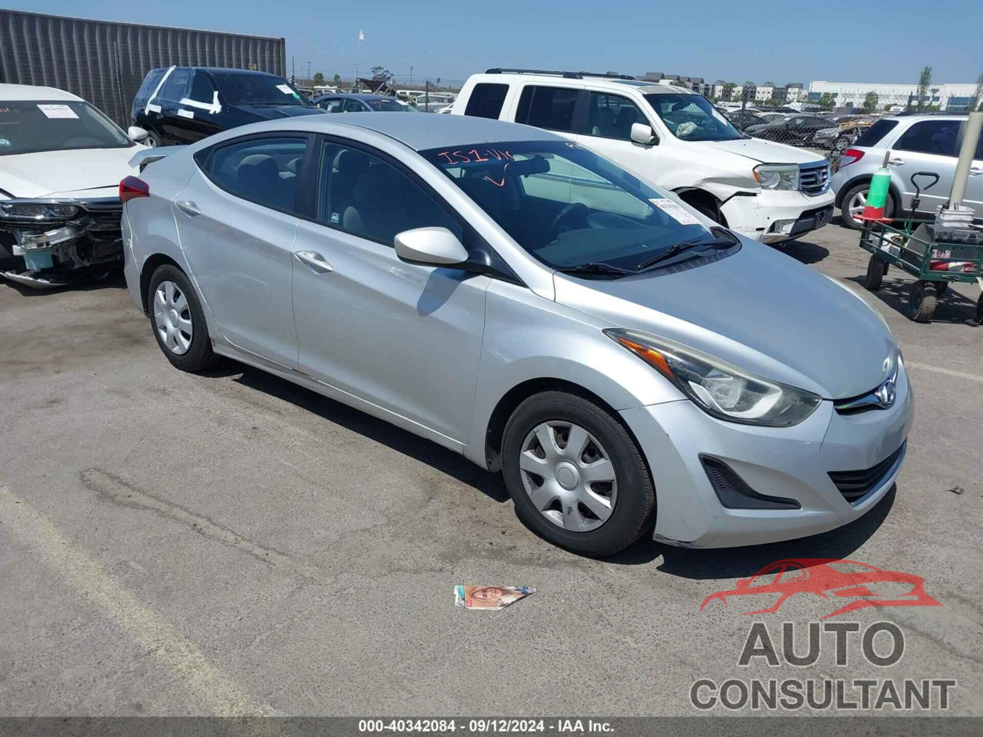 HYUNDAI ELANTRA 2016 - 5NPDH4AE7GH672677