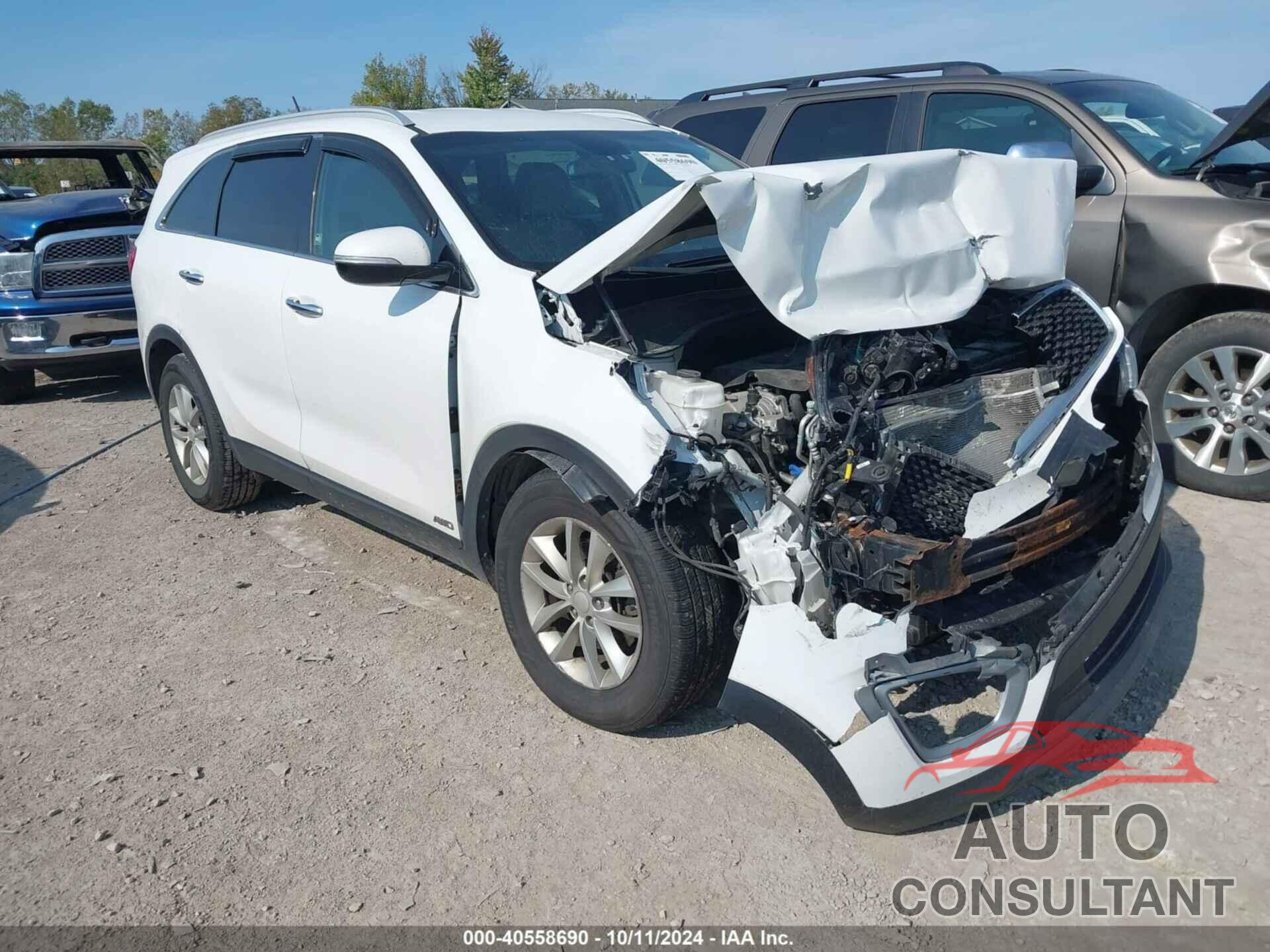 KIA SORENTO 2017 - 5XYPGDA31HG258513