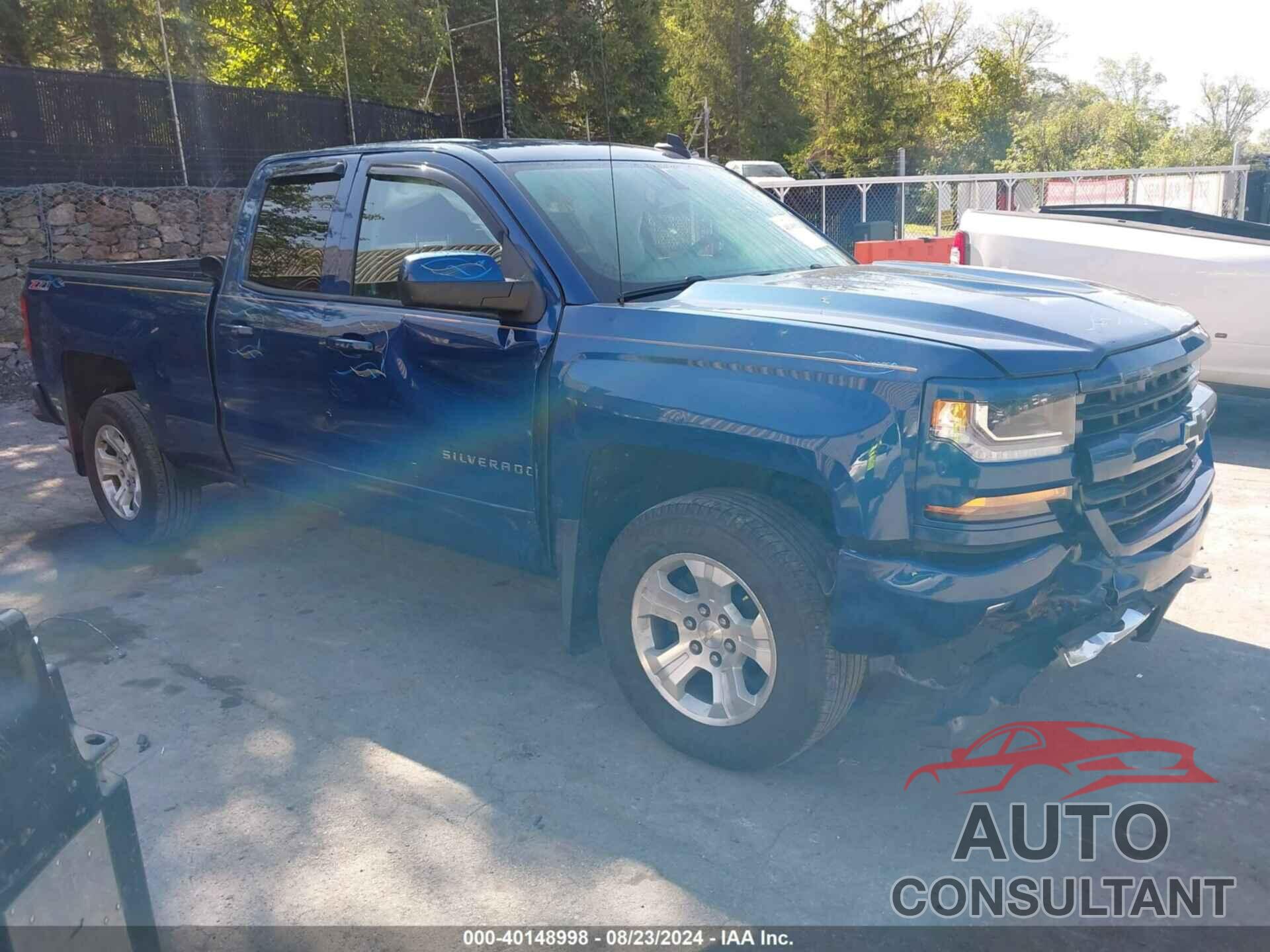 CHEVROLET SILVERADO 1500 2017 - 1GCVKREC4HZ101802