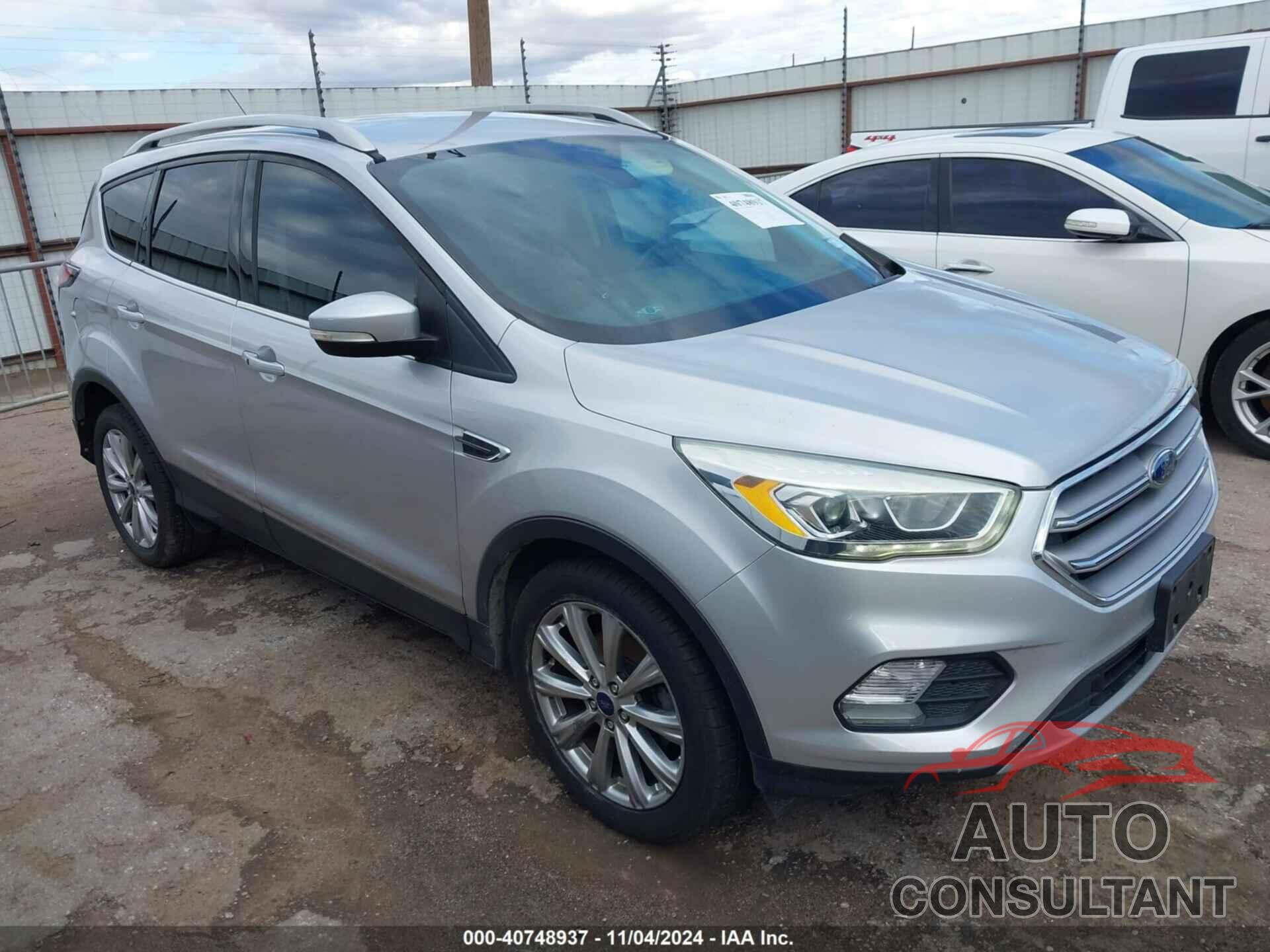 FORD ESCAPE 2017 - 1FMCU0JD0HUA31445