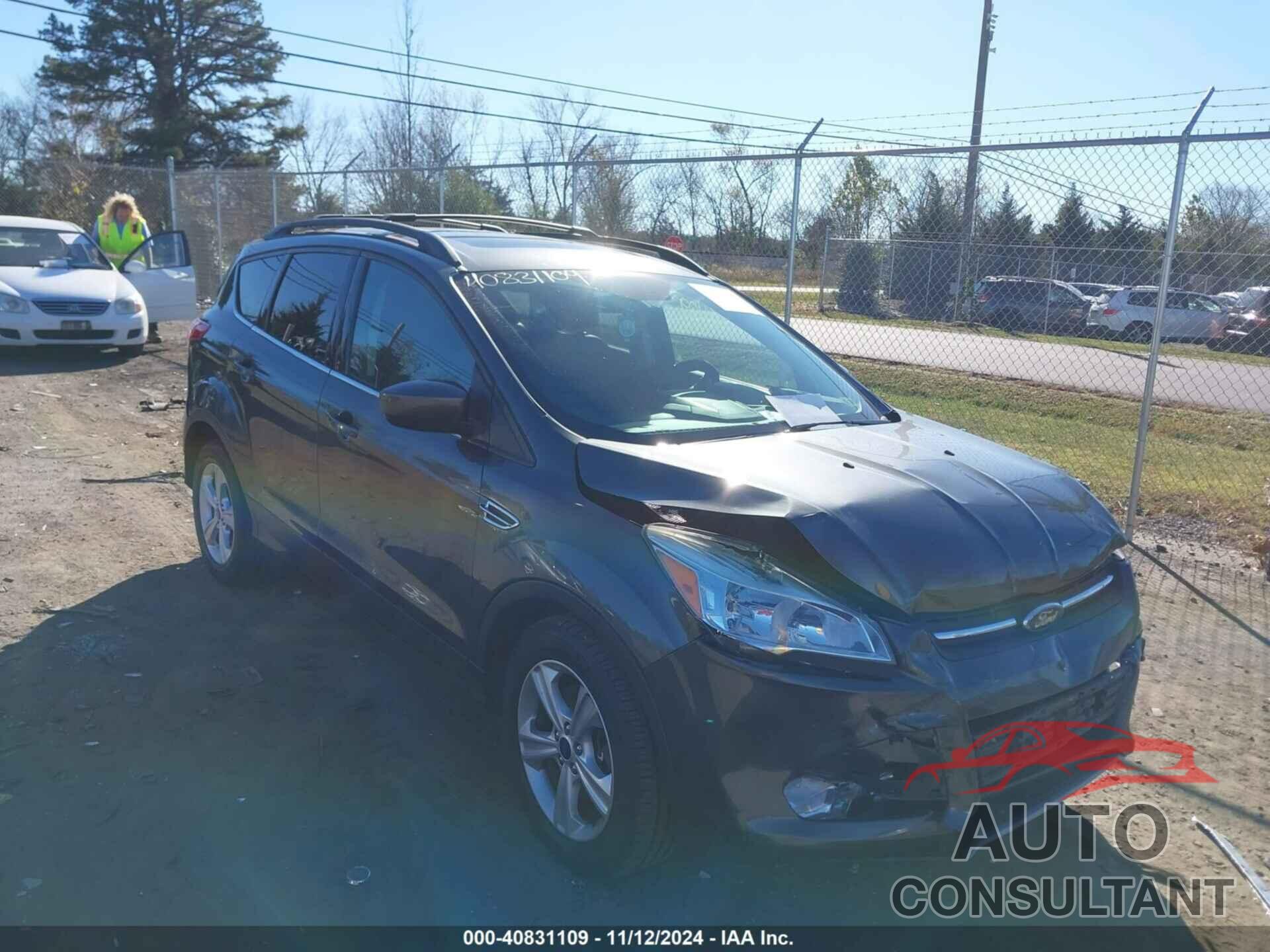 FORD ESCAPE 2016 - 1FMCU9G94GUC16667