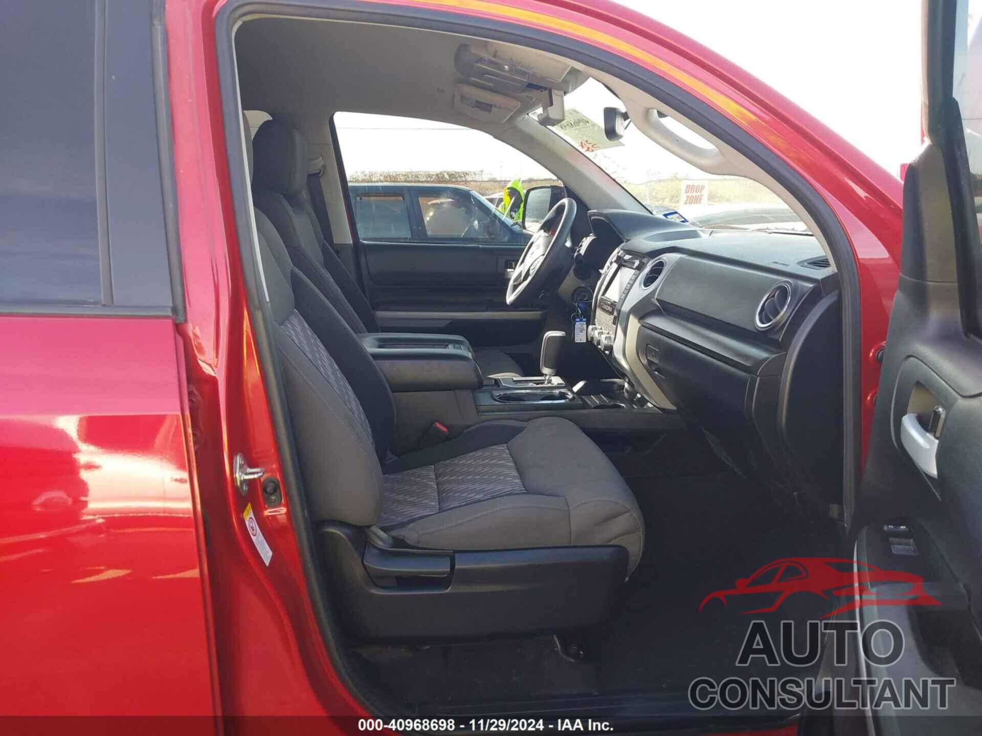 TOYOTA TUNDRA 2019 - 5TFEY5F13KX254310