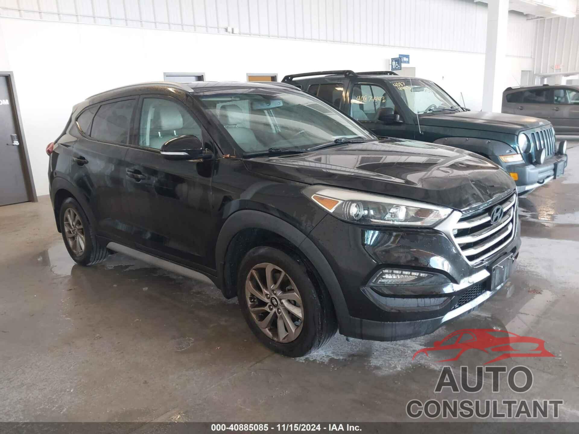 HYUNDAI TUCSON 2017 - KM8J3CA41HU463716