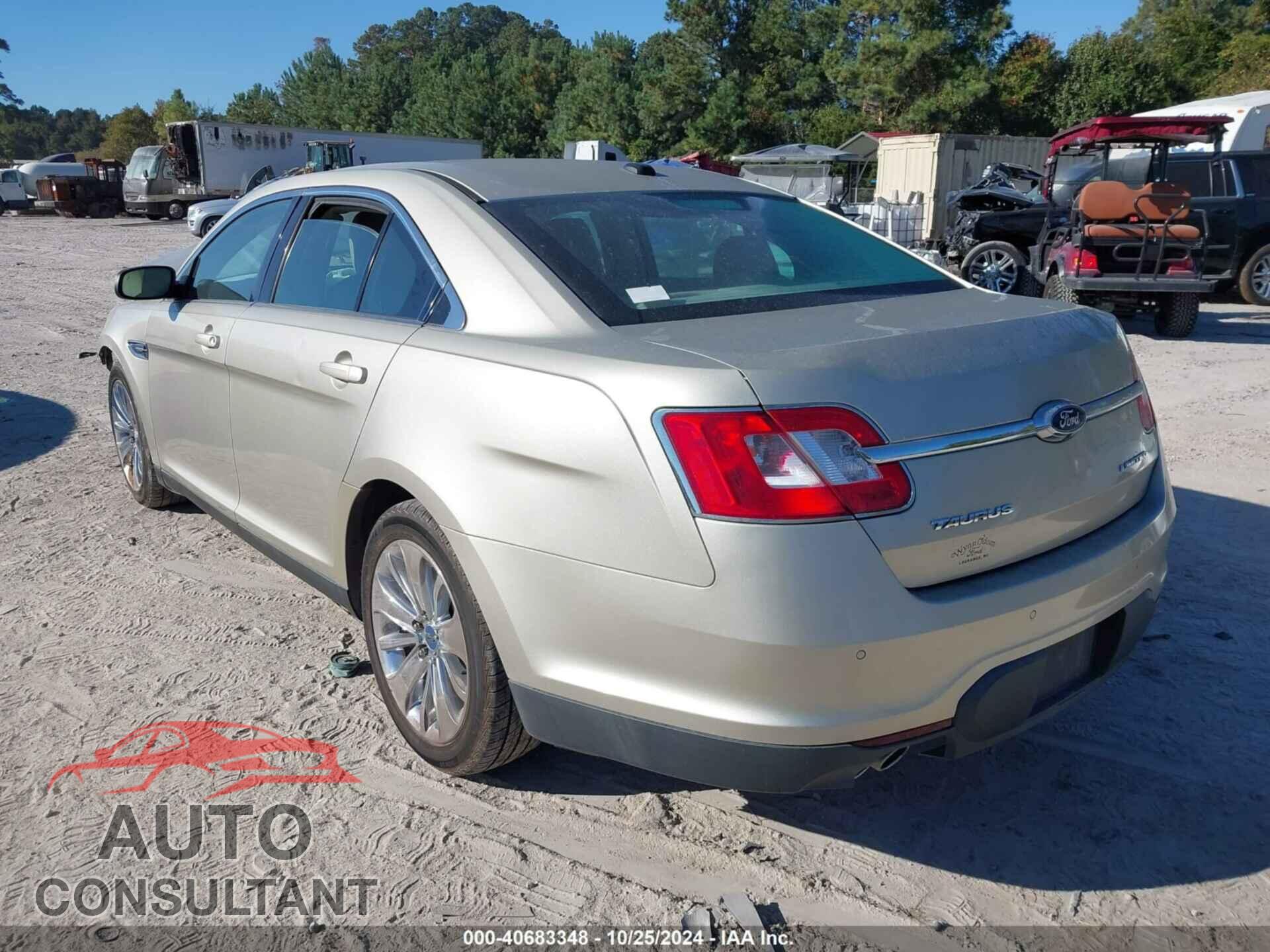 FORD TAURUS 2011 - 1FAHP2FW5BG128367