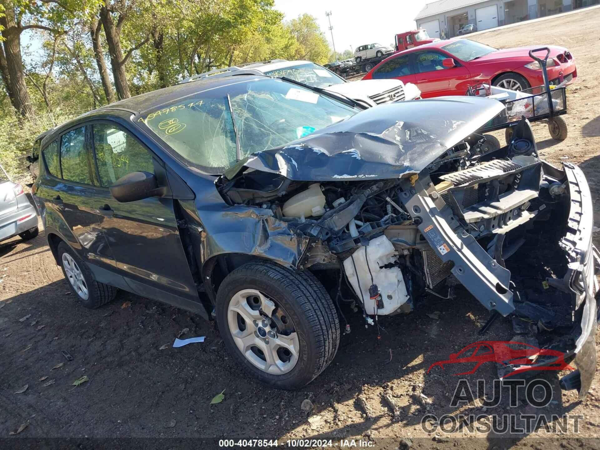 FORD ESCAPE 2019 - 1FMCU0F72KUA51996