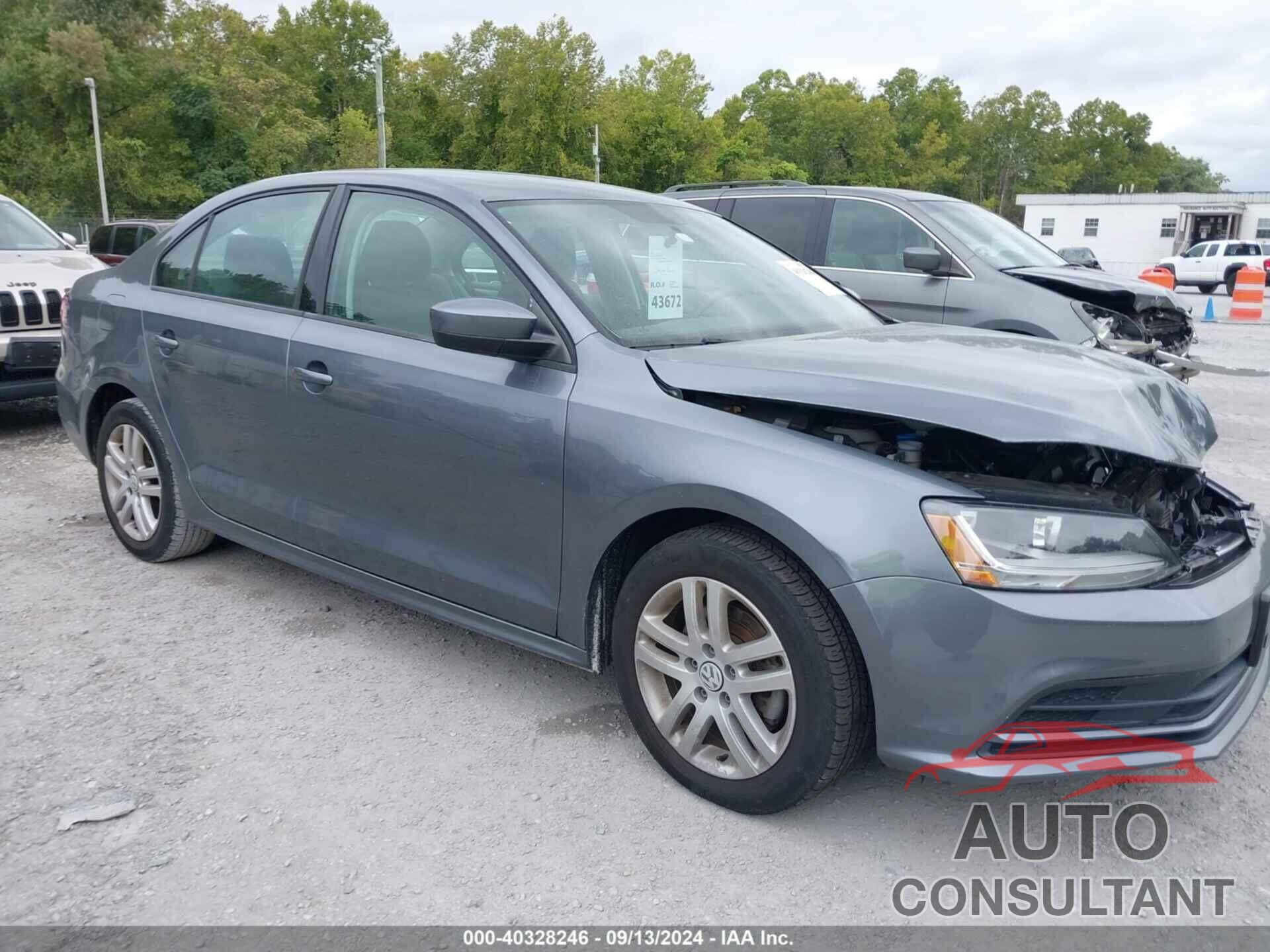 VOLKSWAGEN JETTA 2018 - 3VW2B7AJ4JM212768