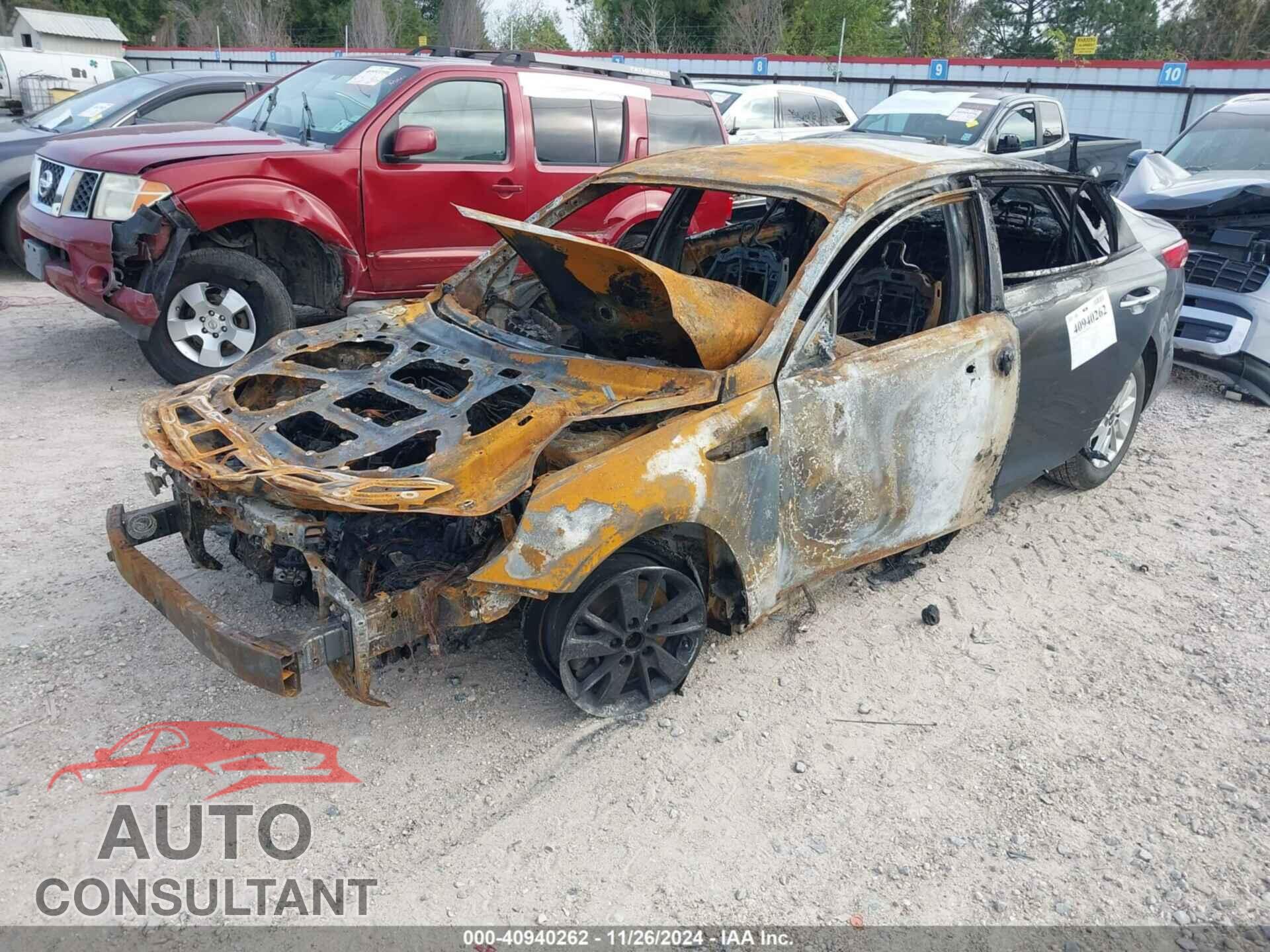 KIA OPTIMA 2017 - KNAGT4L35H5154900