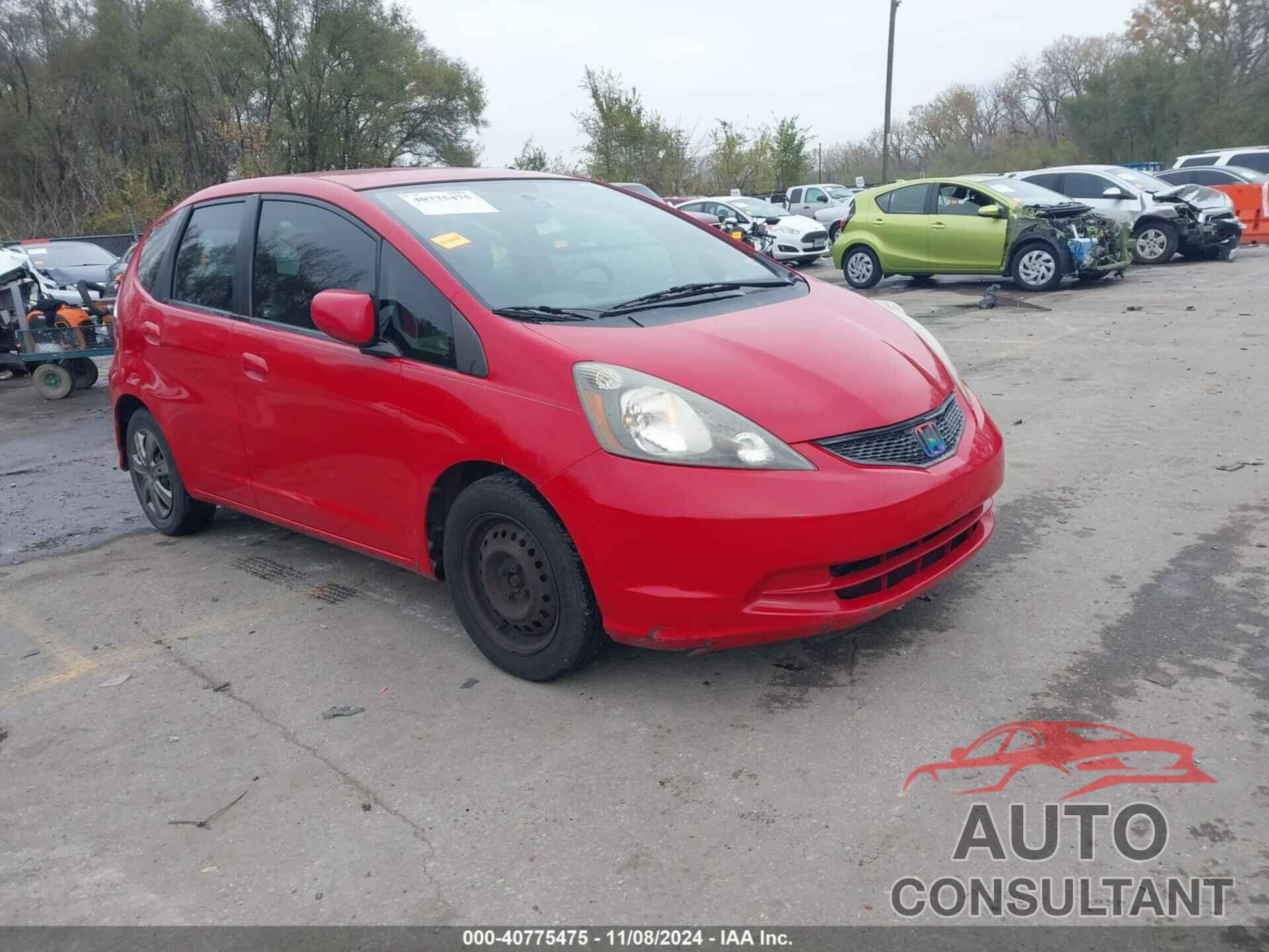 HONDA FIT 2012 - JHMGE8H33CC027448