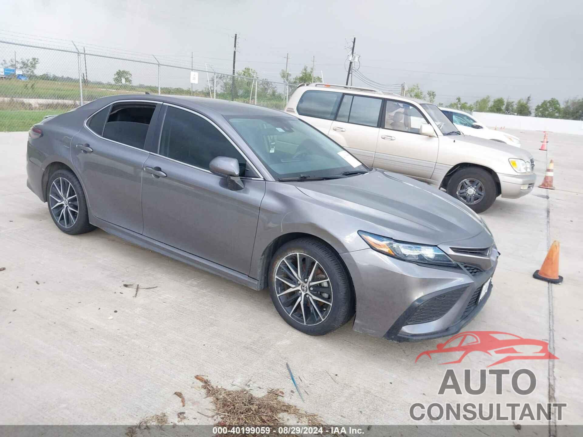 TOYOTA CAMRY 2021 - 4T1G11AK9MU596530